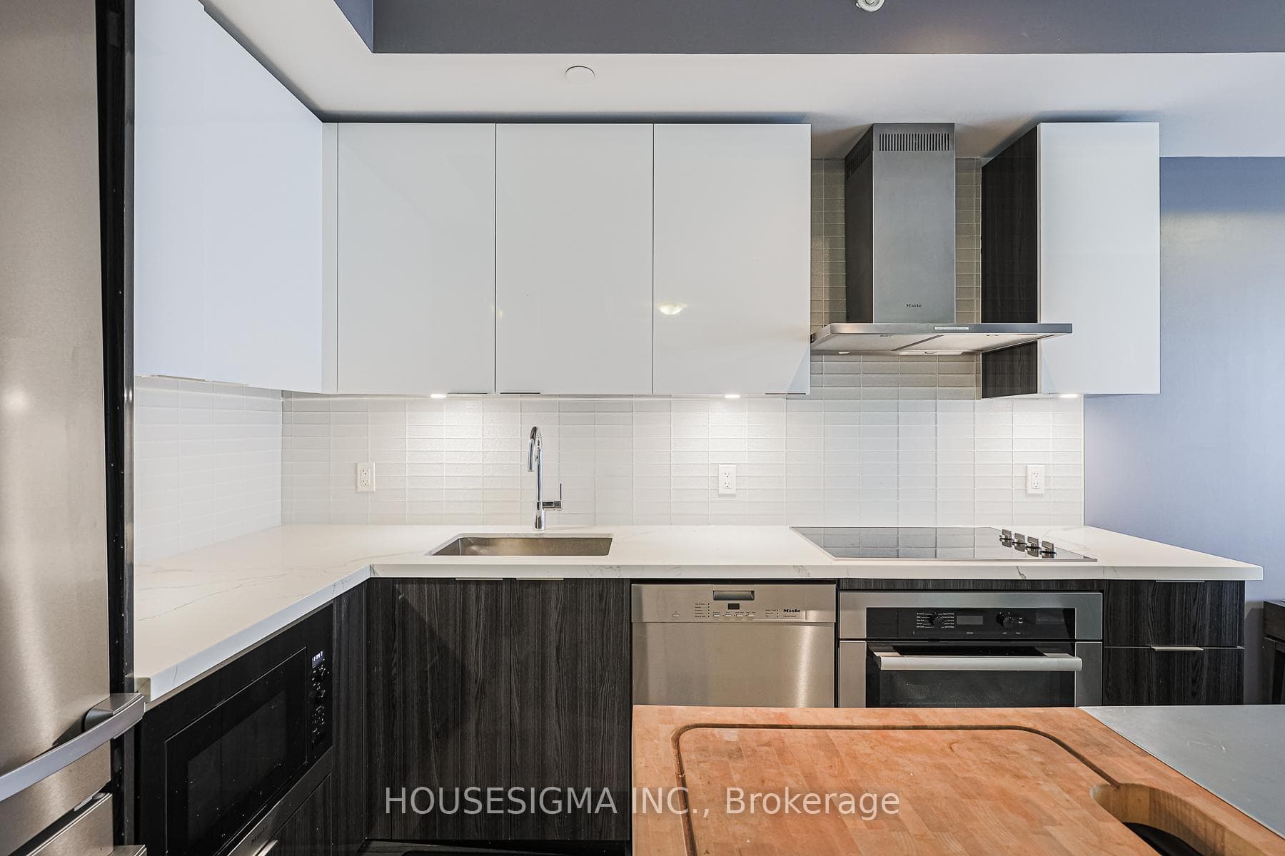 30 Shore Breeze Drive Unit 5501 photo 19