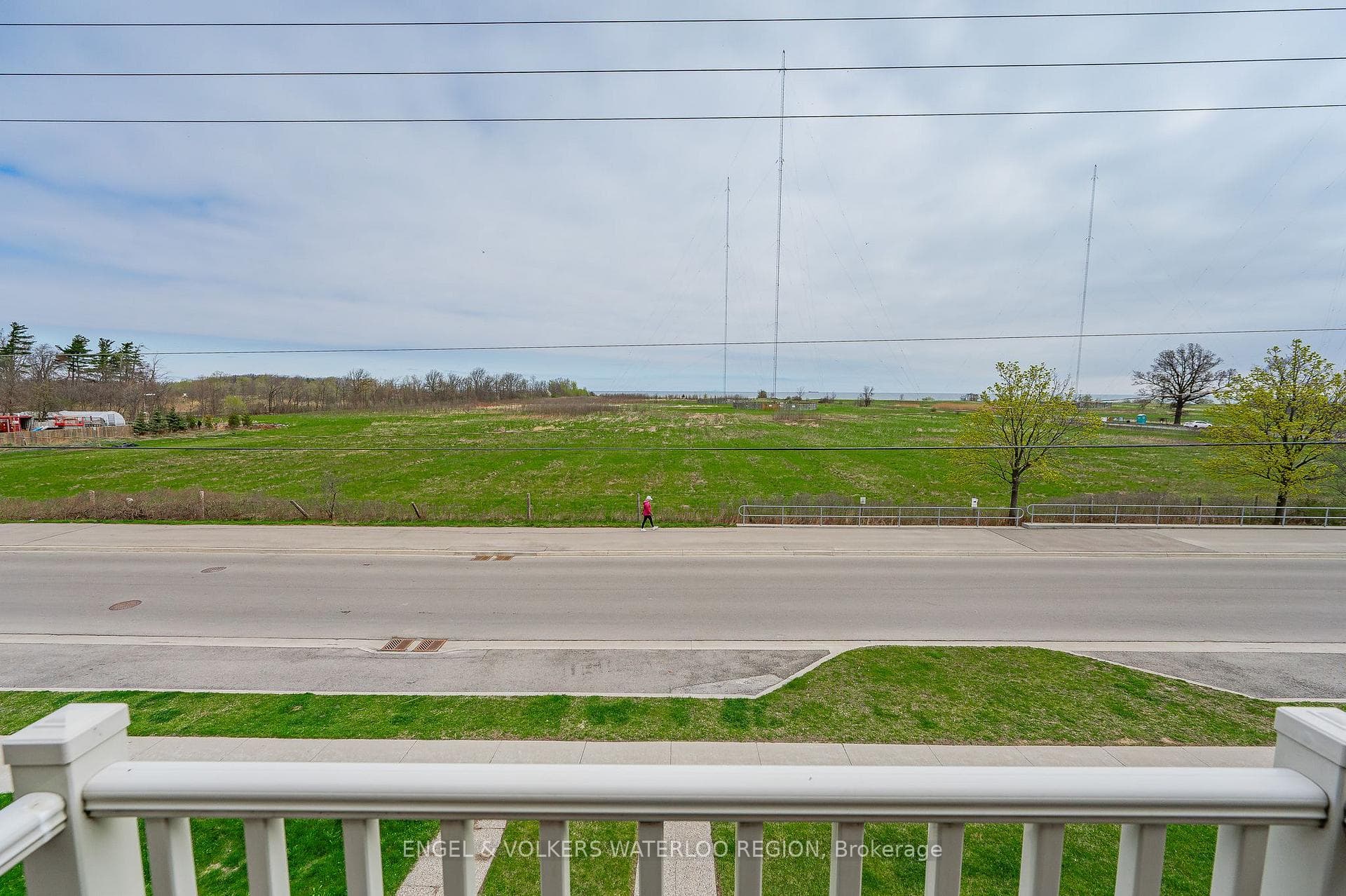 86 Dunrobin Lane photo 30