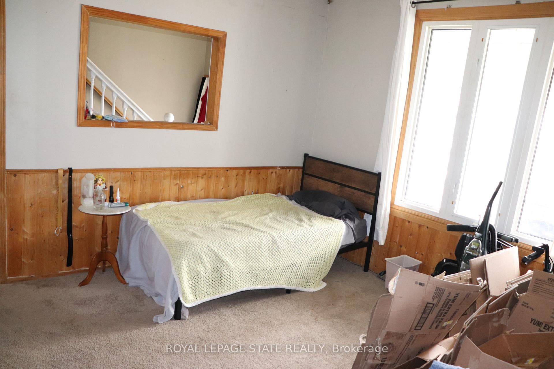 29 Robins Avenue photo 6