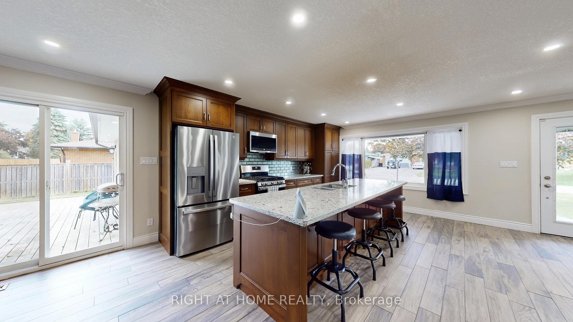 5 Glendale Avenue photo 7