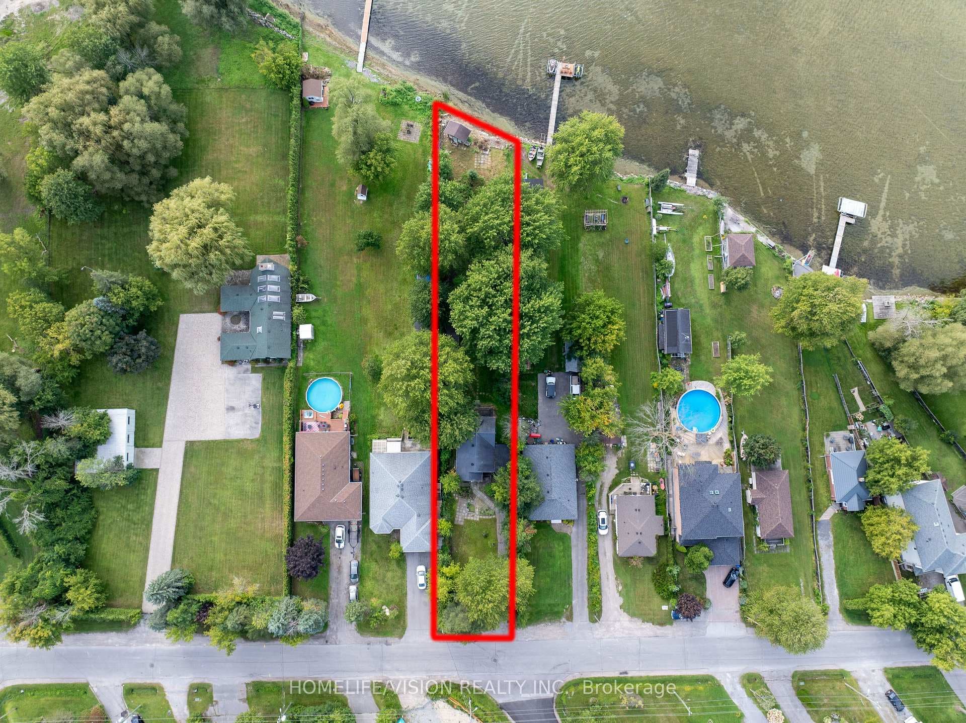 512 Lake Drive photo 11