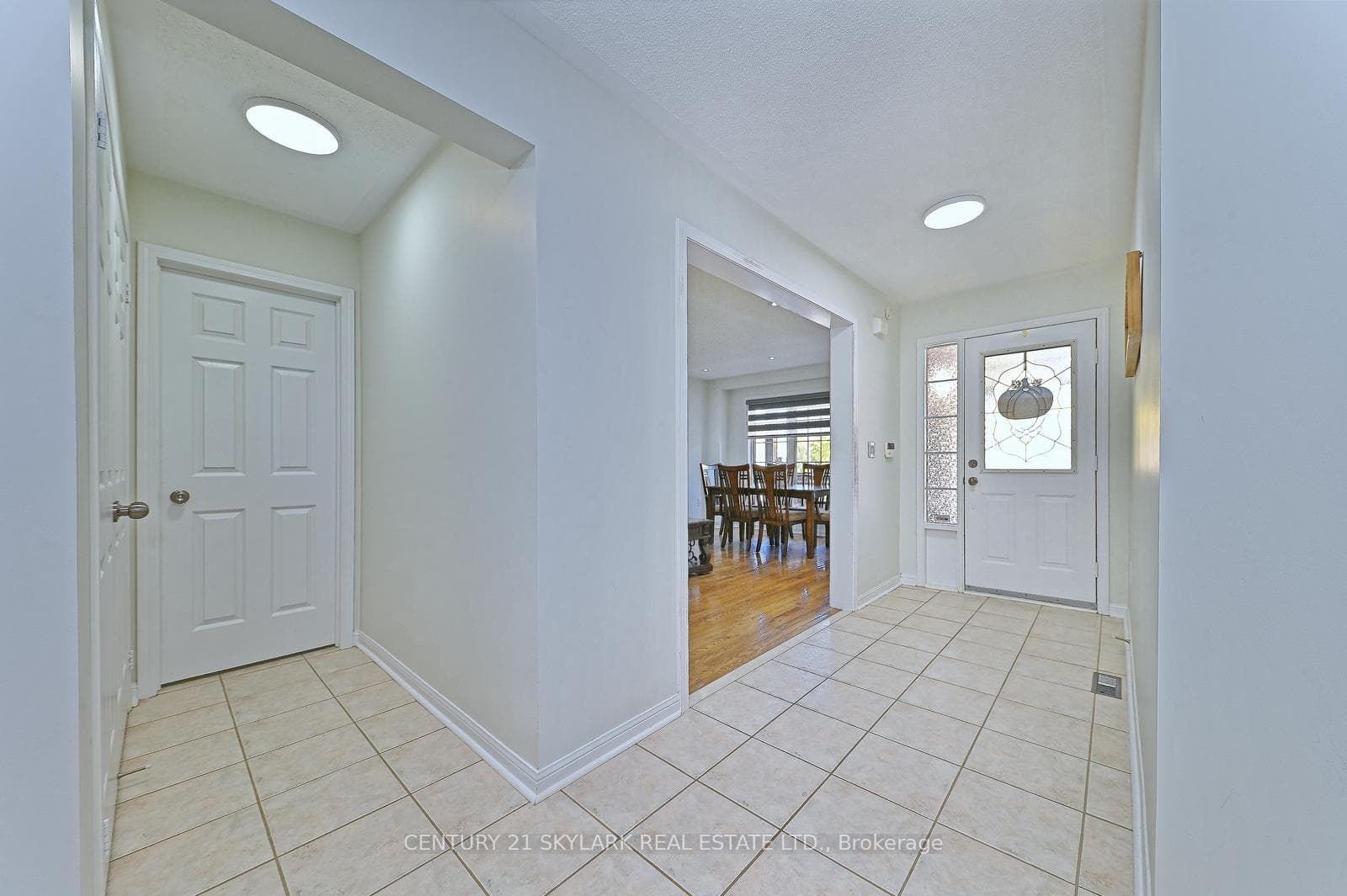 14 Cogswell Crescent photo 4