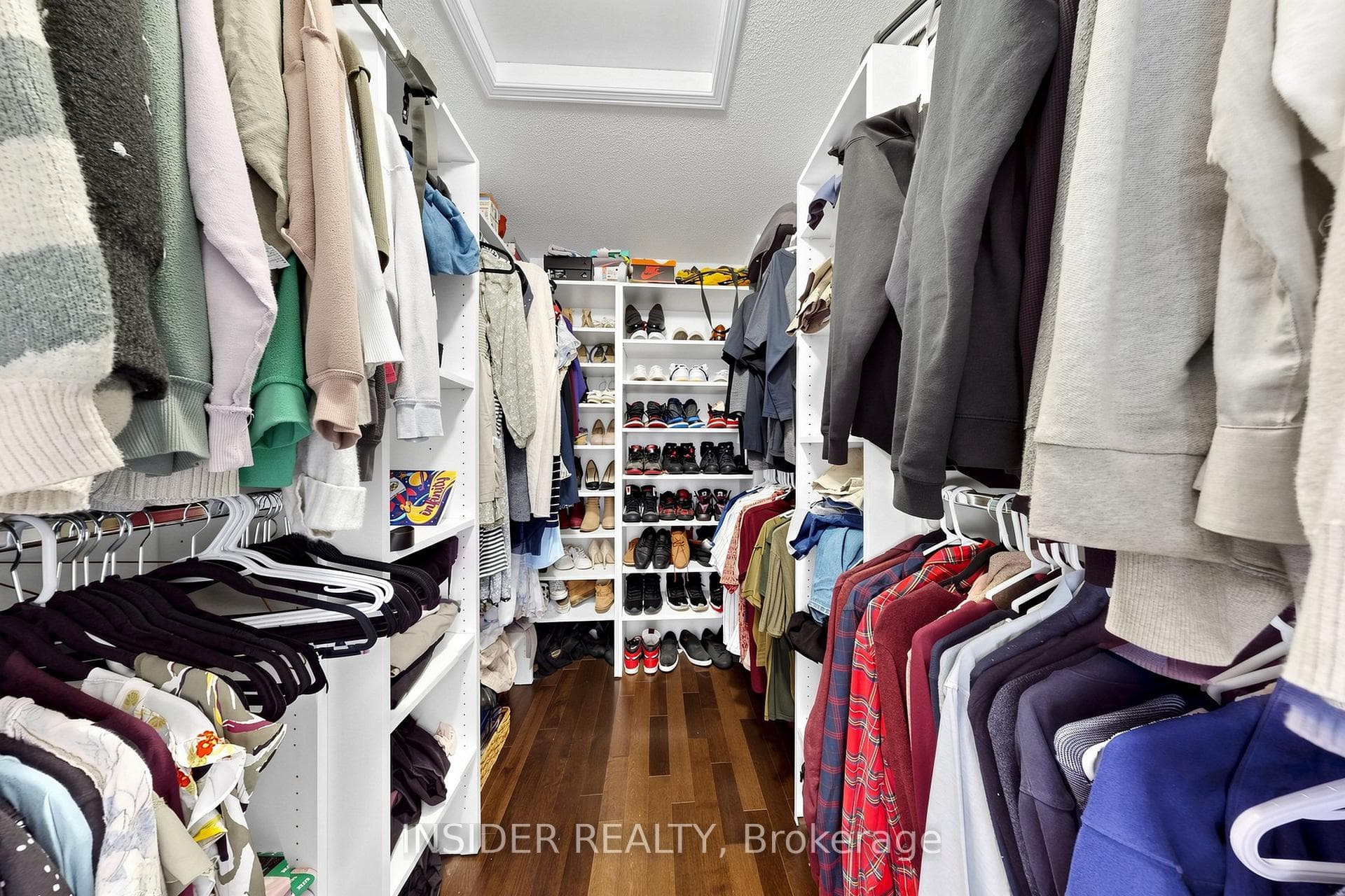 7 Croxall Boulevard photo 28