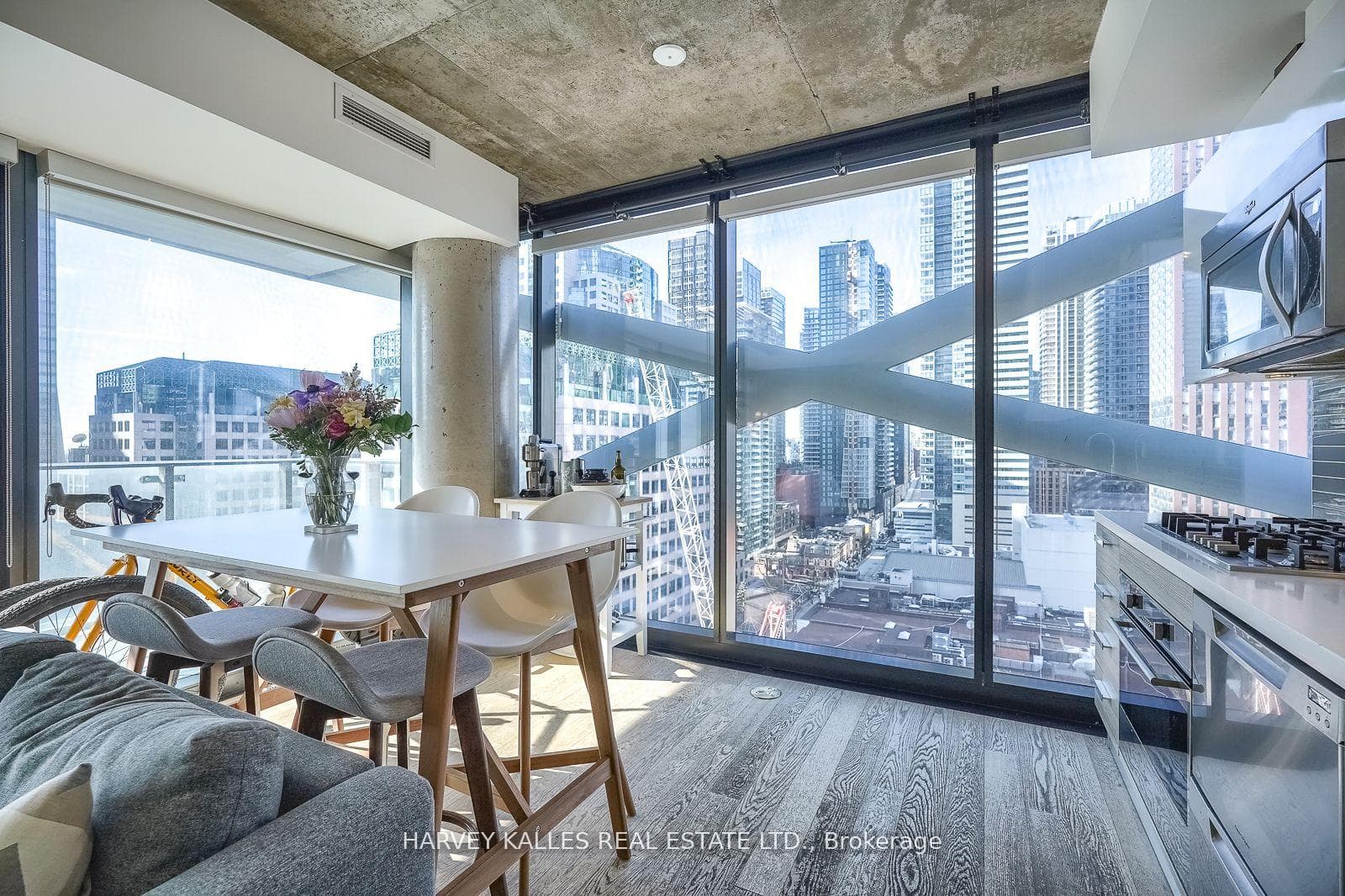 224 King Street Unit 1507 photo 6