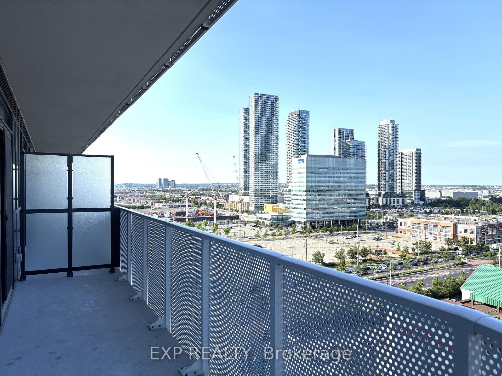 28 Interchange Way Unit 1809 photo 18