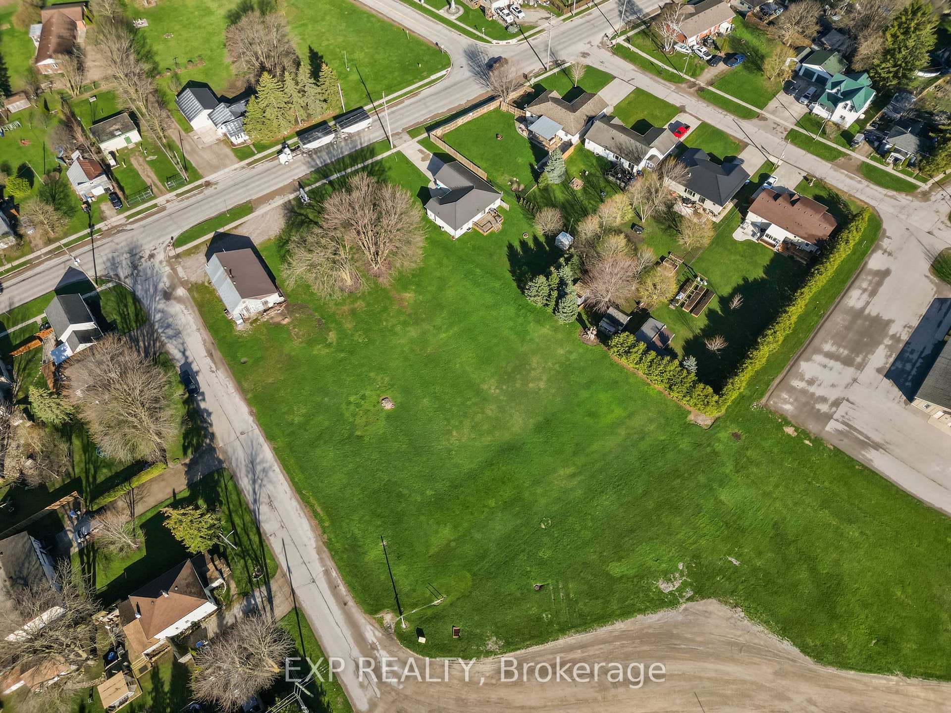 34400 Granton Line photo 5