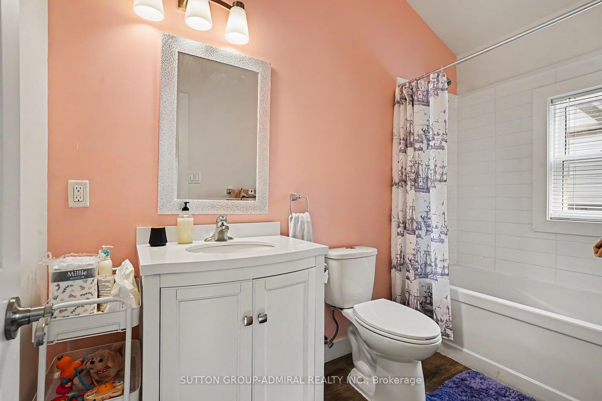 406 Stirling Avenue photo 18