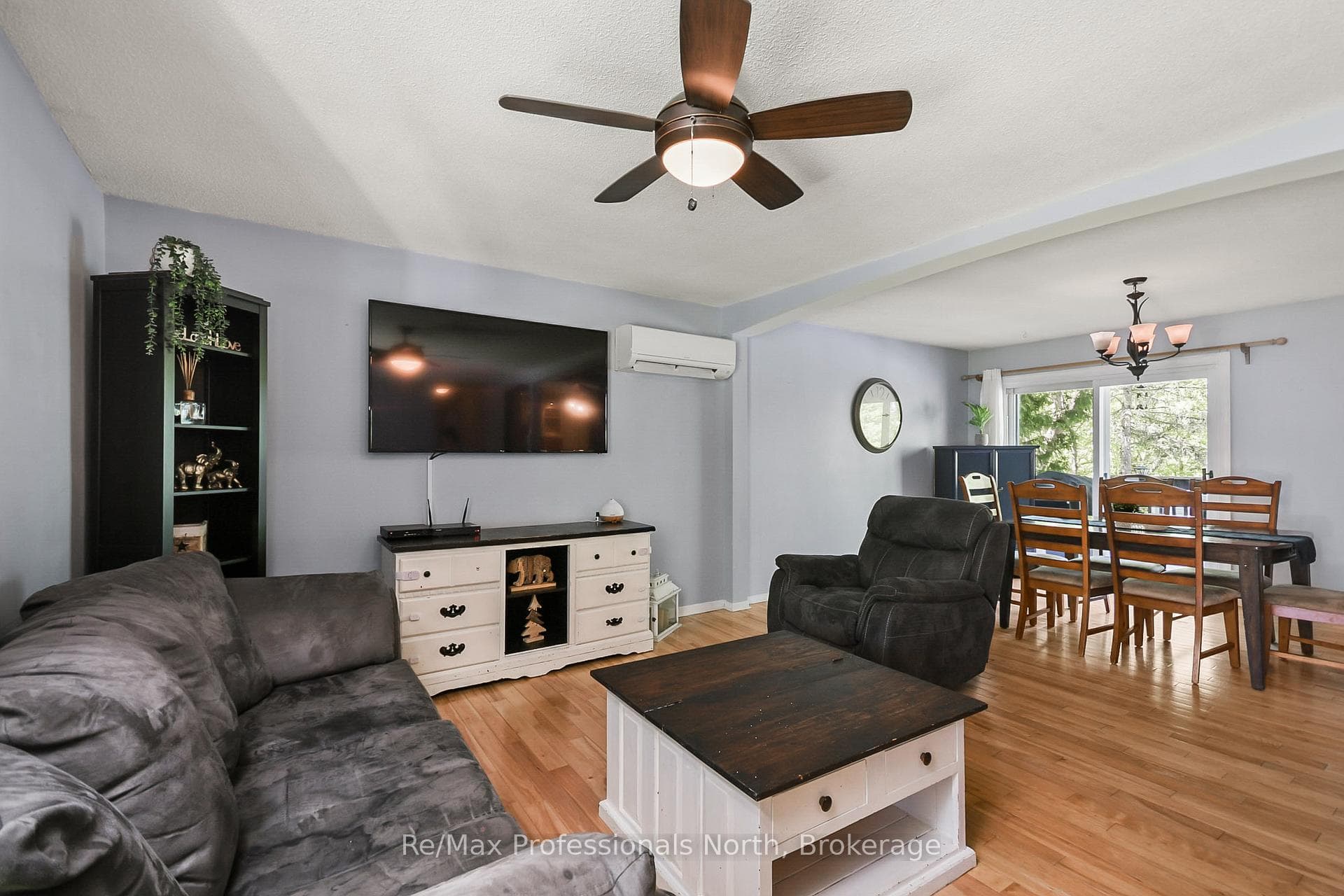 110 FRASER Street photo 7