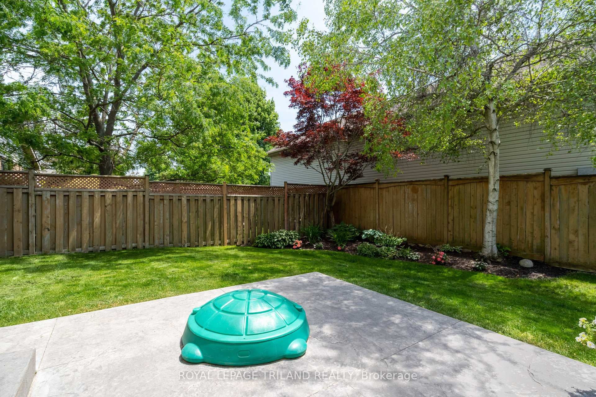 18 Sifton Drive photo 37