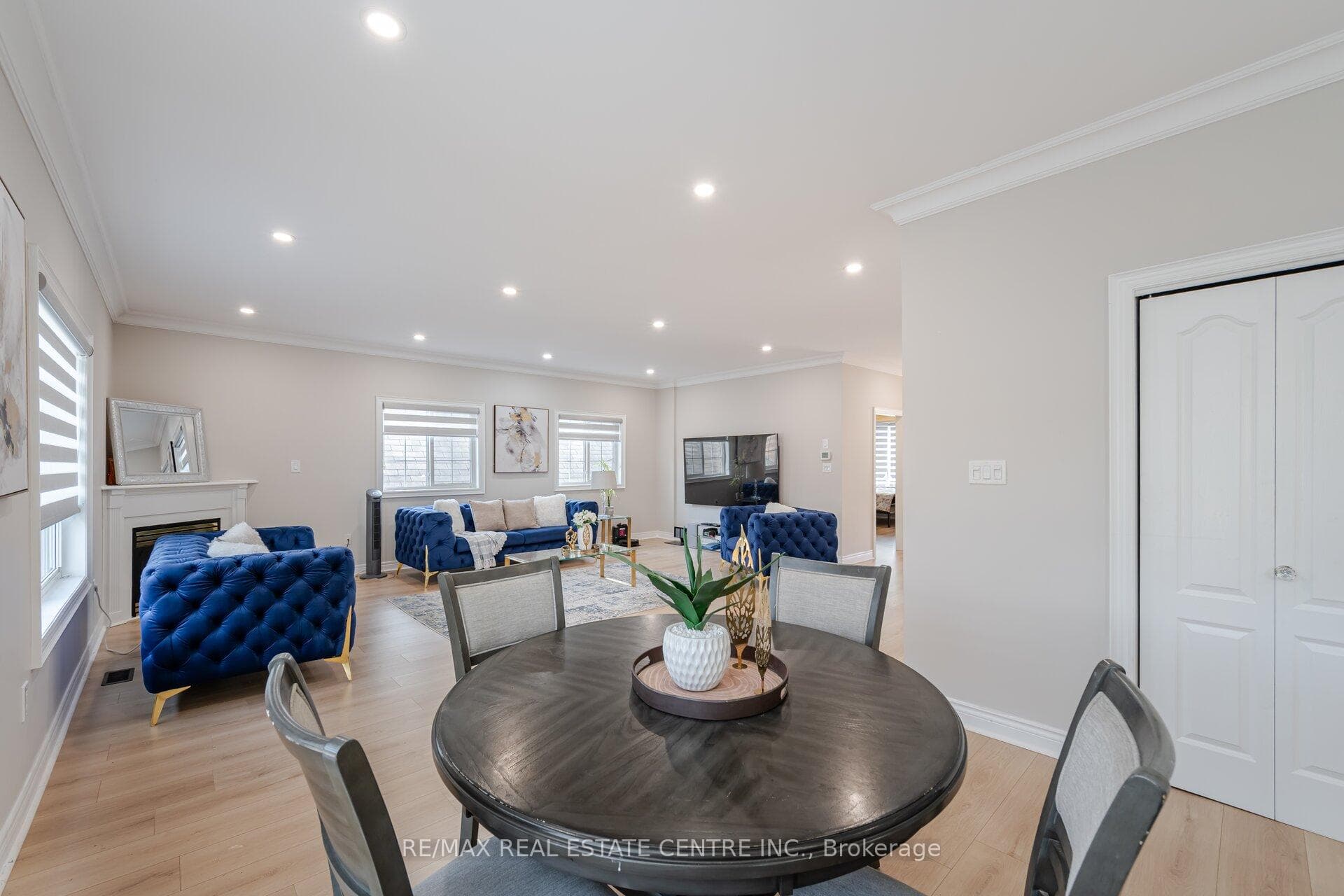 12 Sheldon Drive photo 14