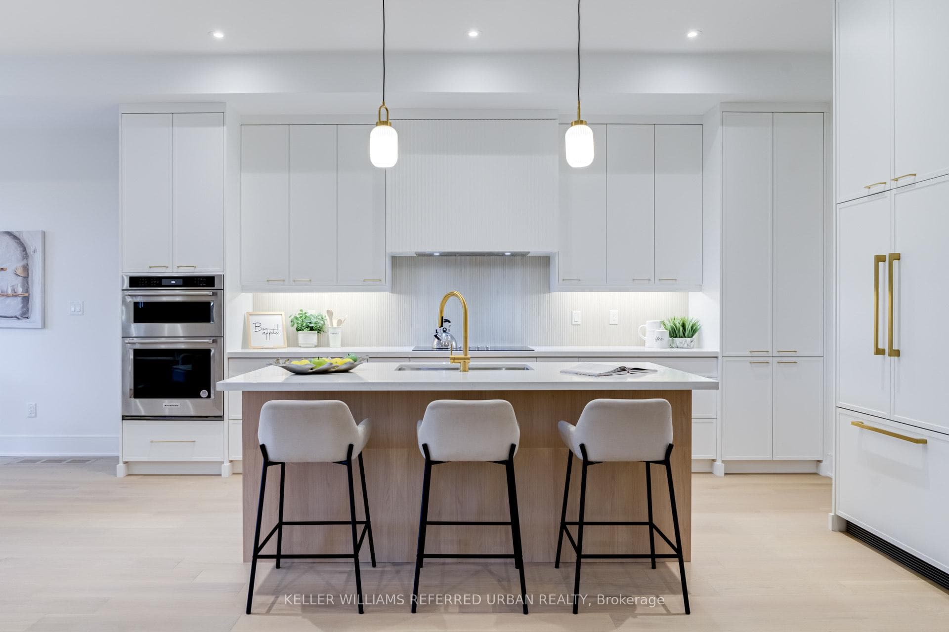 43 Benson Avenue photo 16