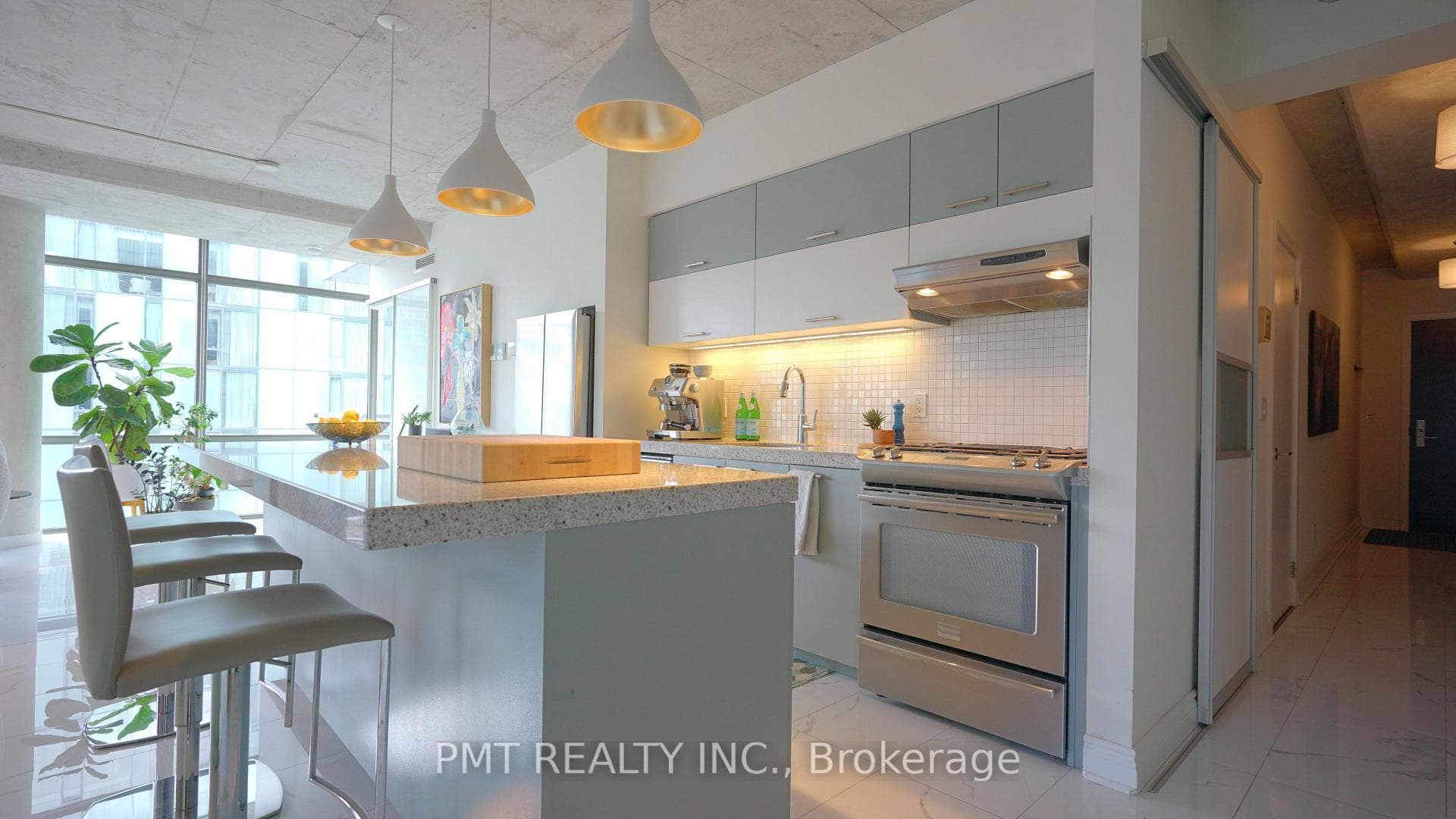 55 Stewart Street Unit 831 photo 10