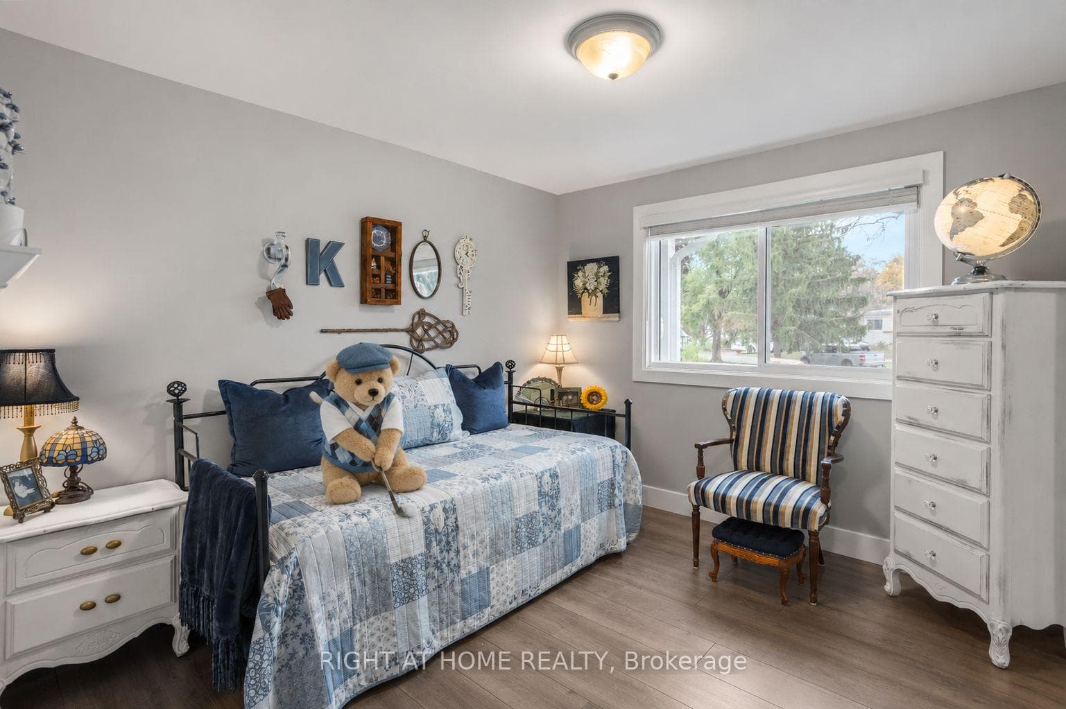 162 Mississauga Place photo 22