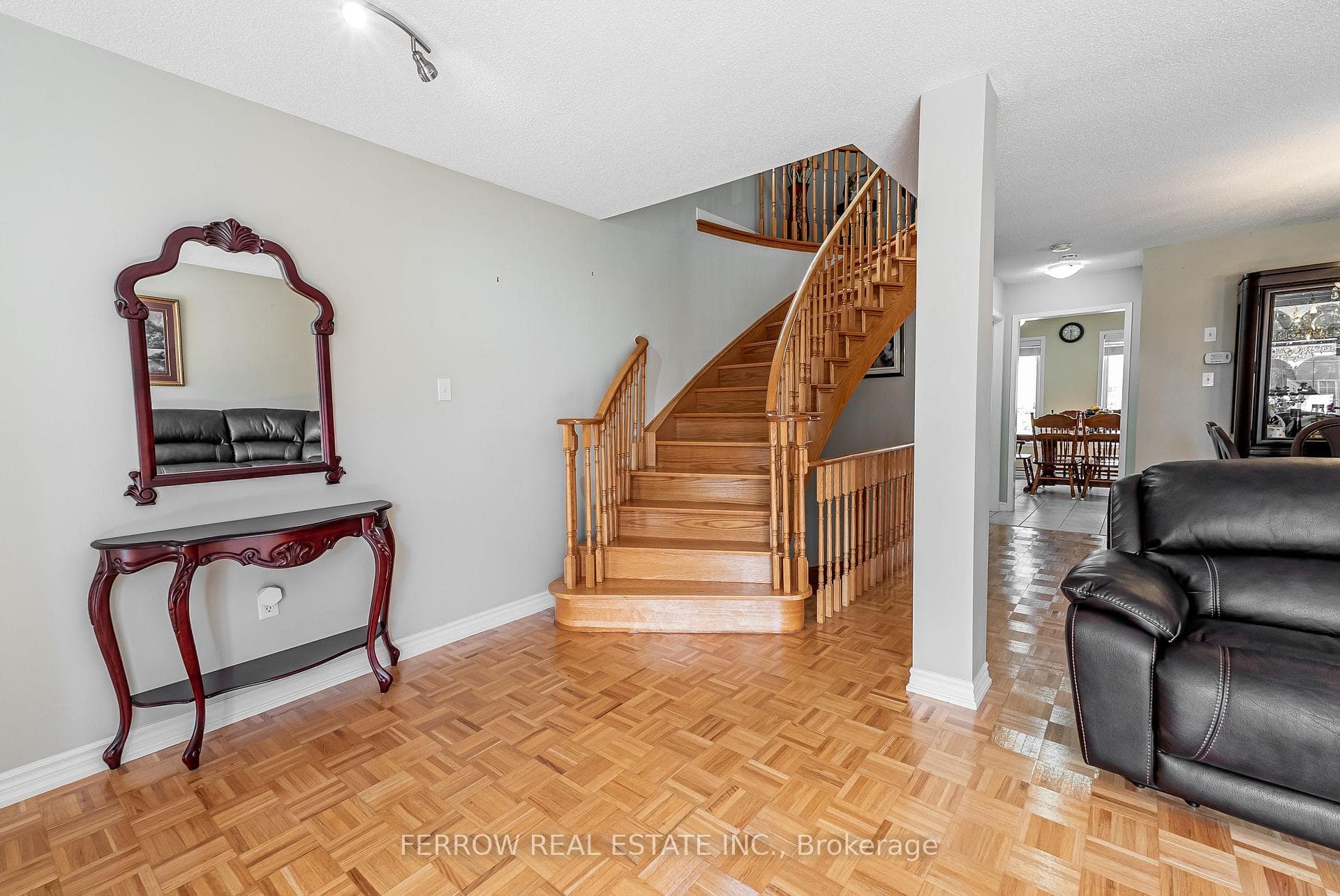 60 Touchstone Drive photo 8