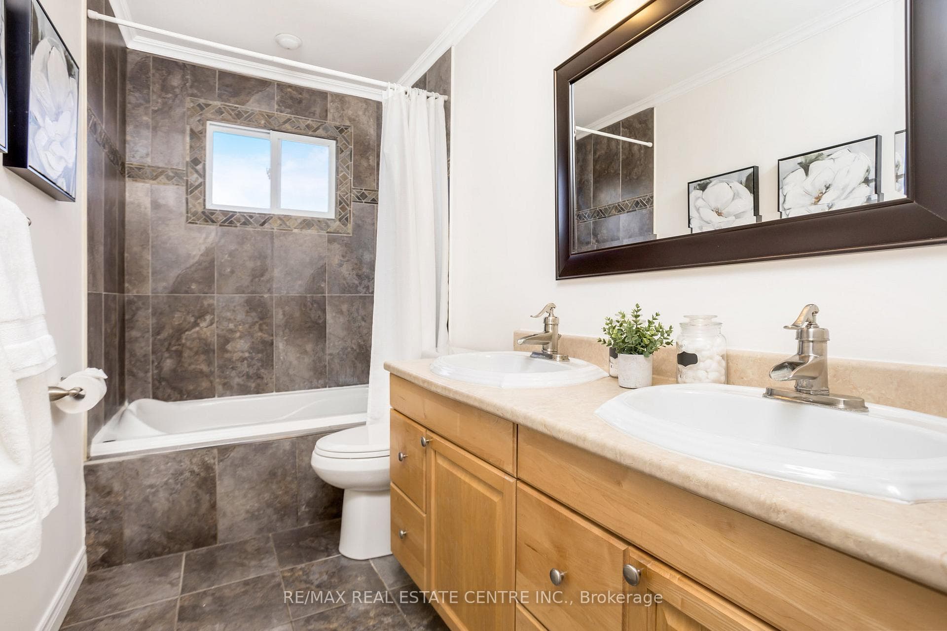 156 Harvest Drive photo 17