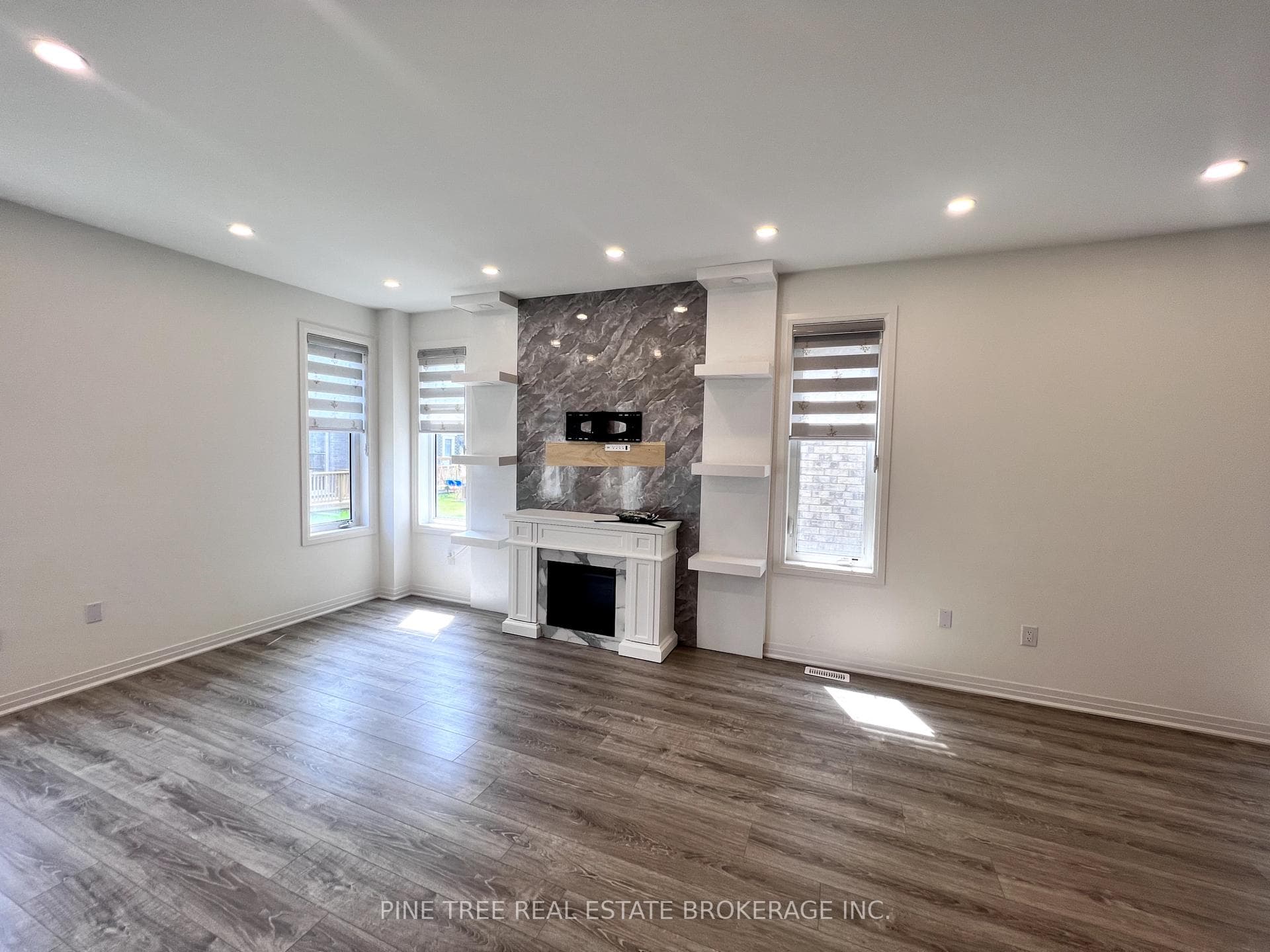 48 Copperhill Heights photo 17