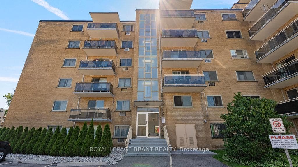 87 St. George Street Unit 104 photo 15