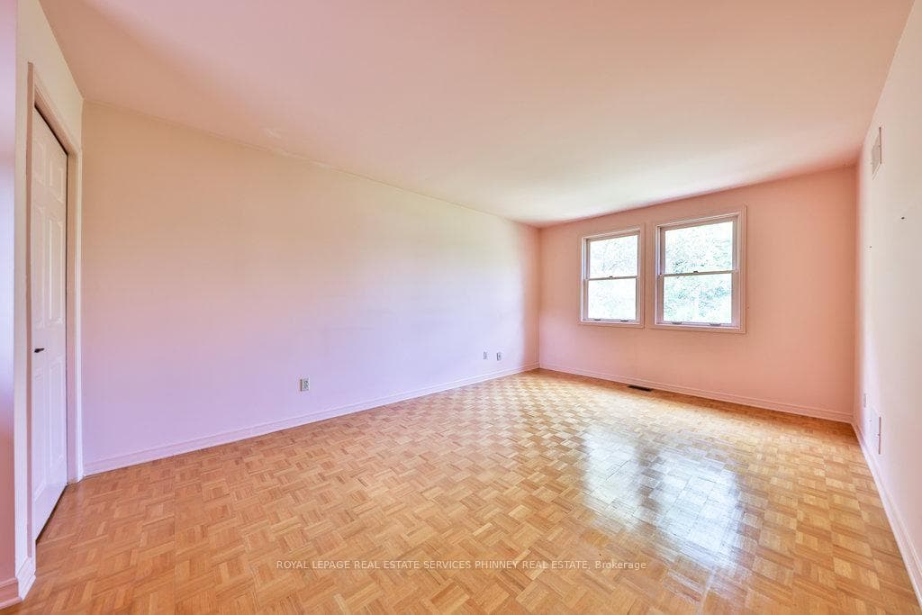 94 Germorda Drive photo 25