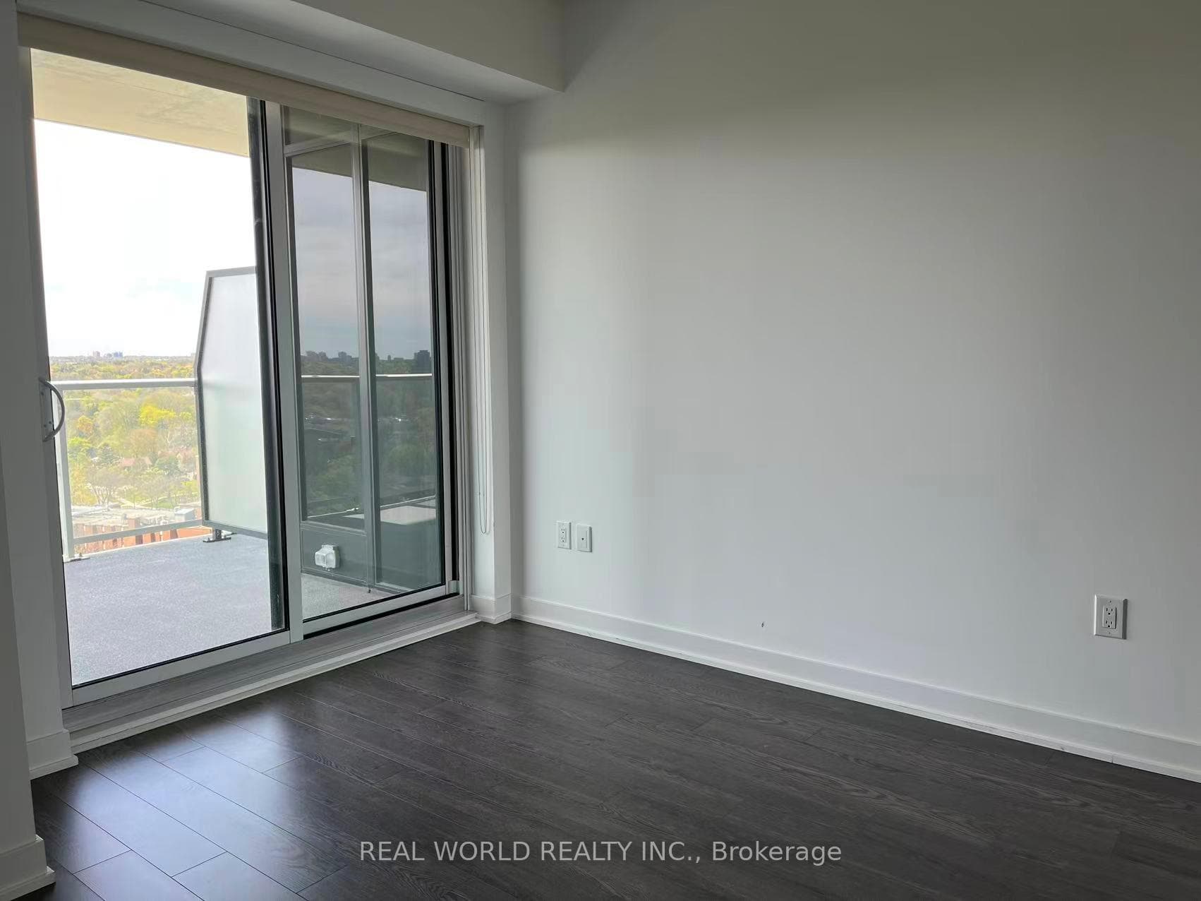 20 O'neill Road Unit 1221 photo 5