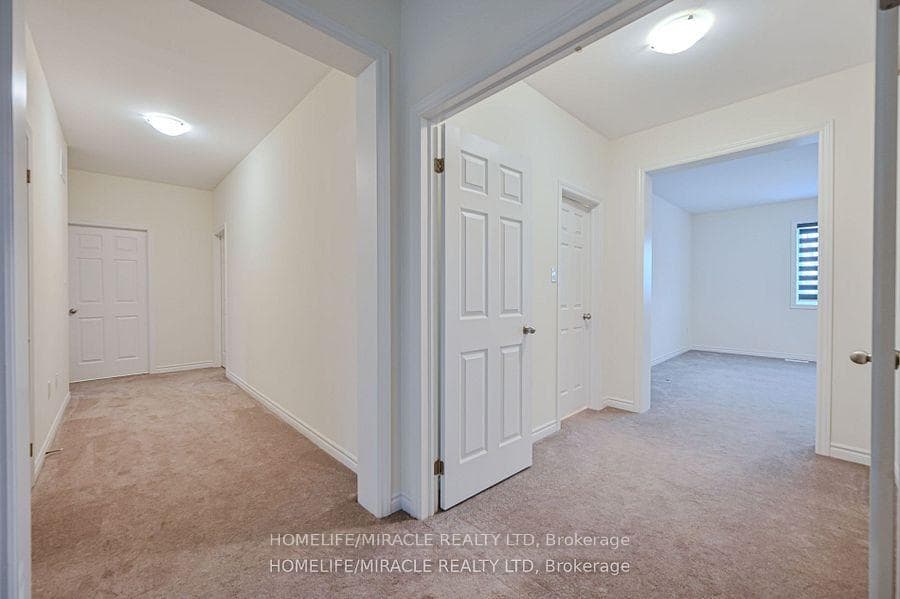 15 Sanford Circle photo 36