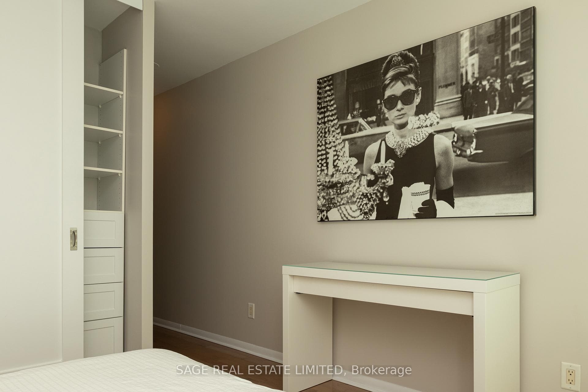 18 Yonge Street Unit 2603 photo 17