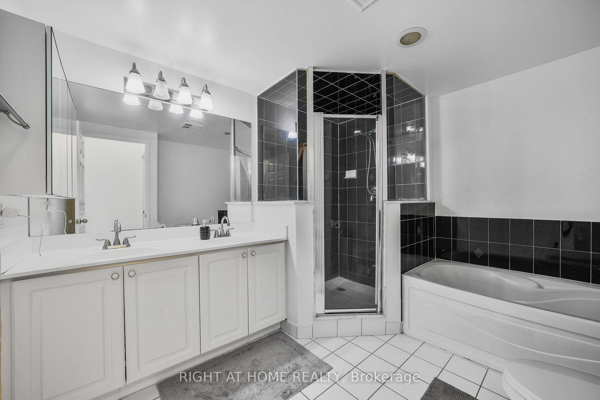 188 Bonis Avenue Unit 618 photo 33