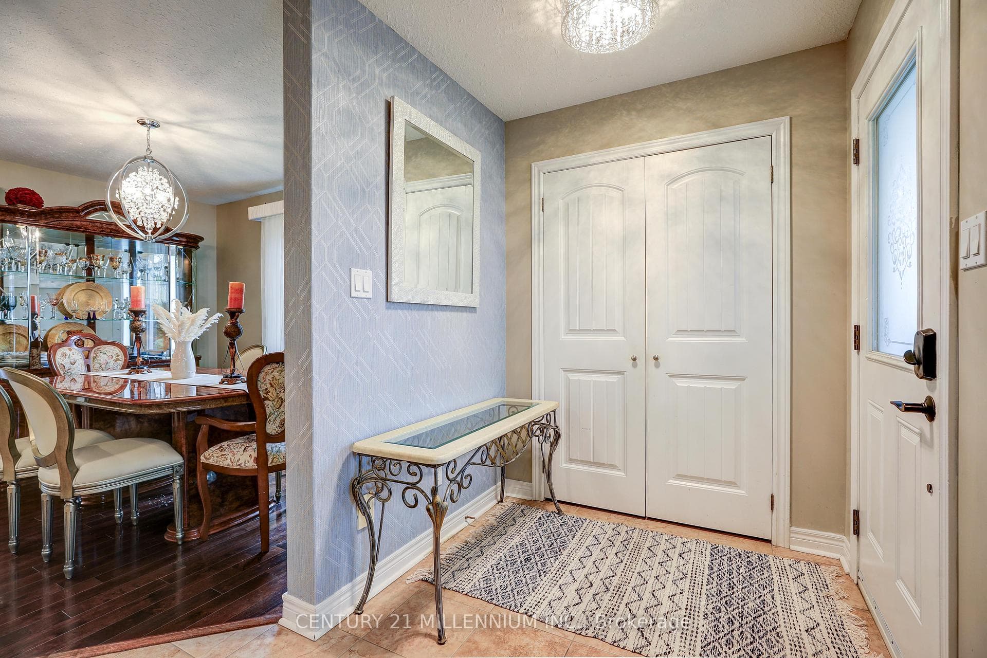 108 Silk Drive photo 4