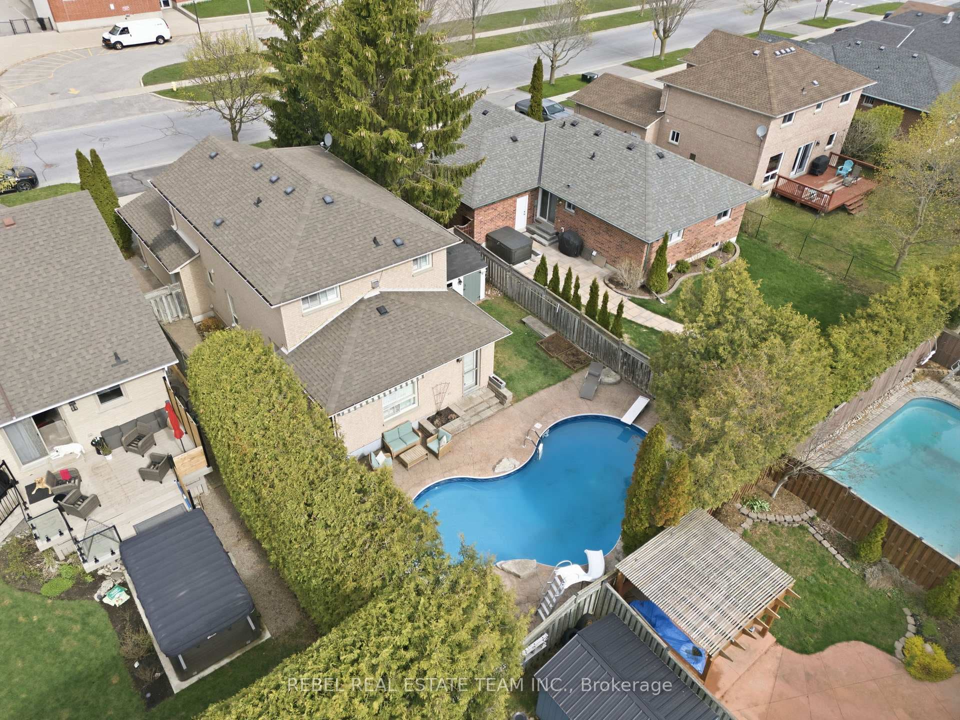 67 Avondale Drive photo 34