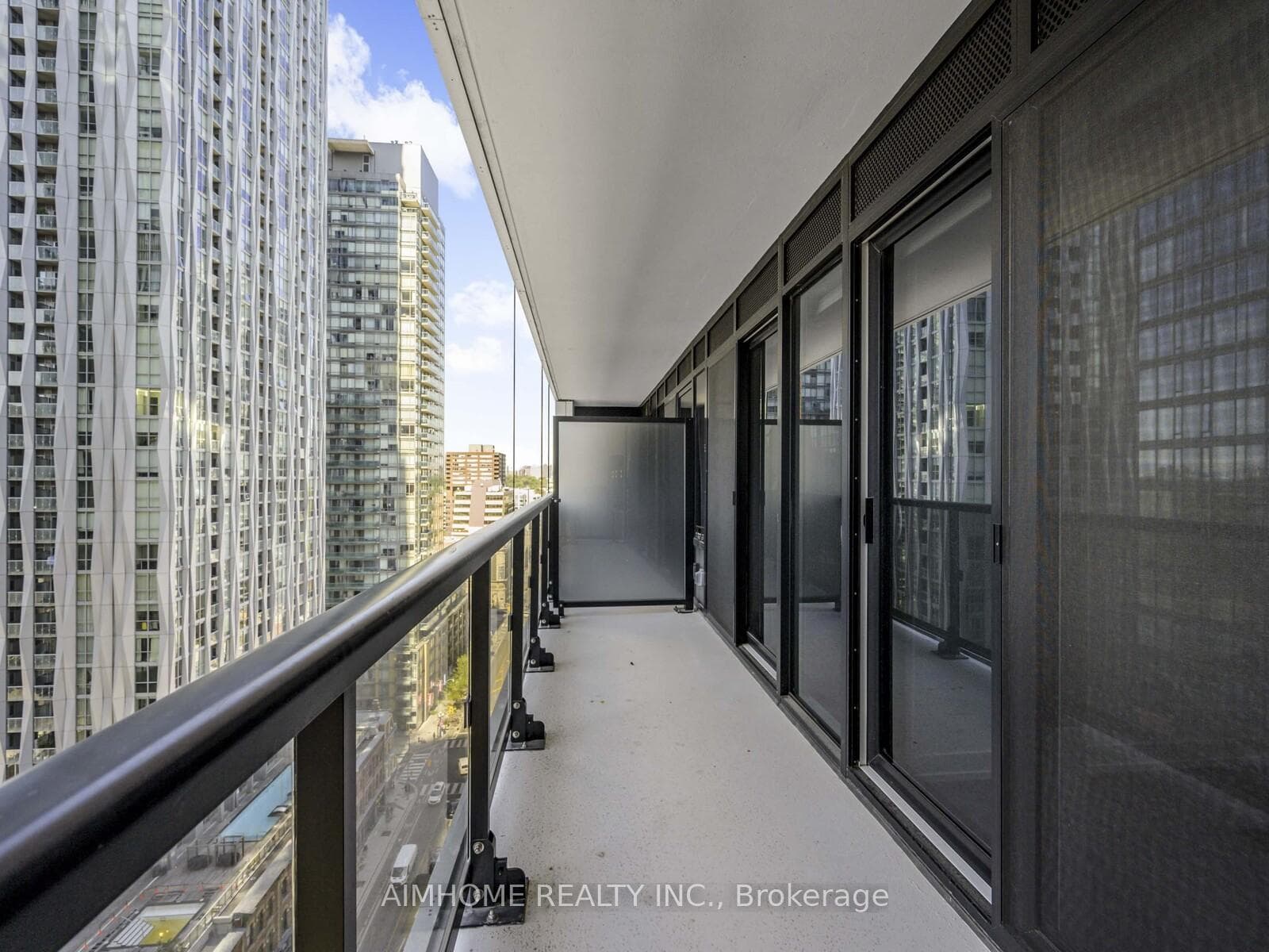 771 yonge Street Unit 1901 photo 25