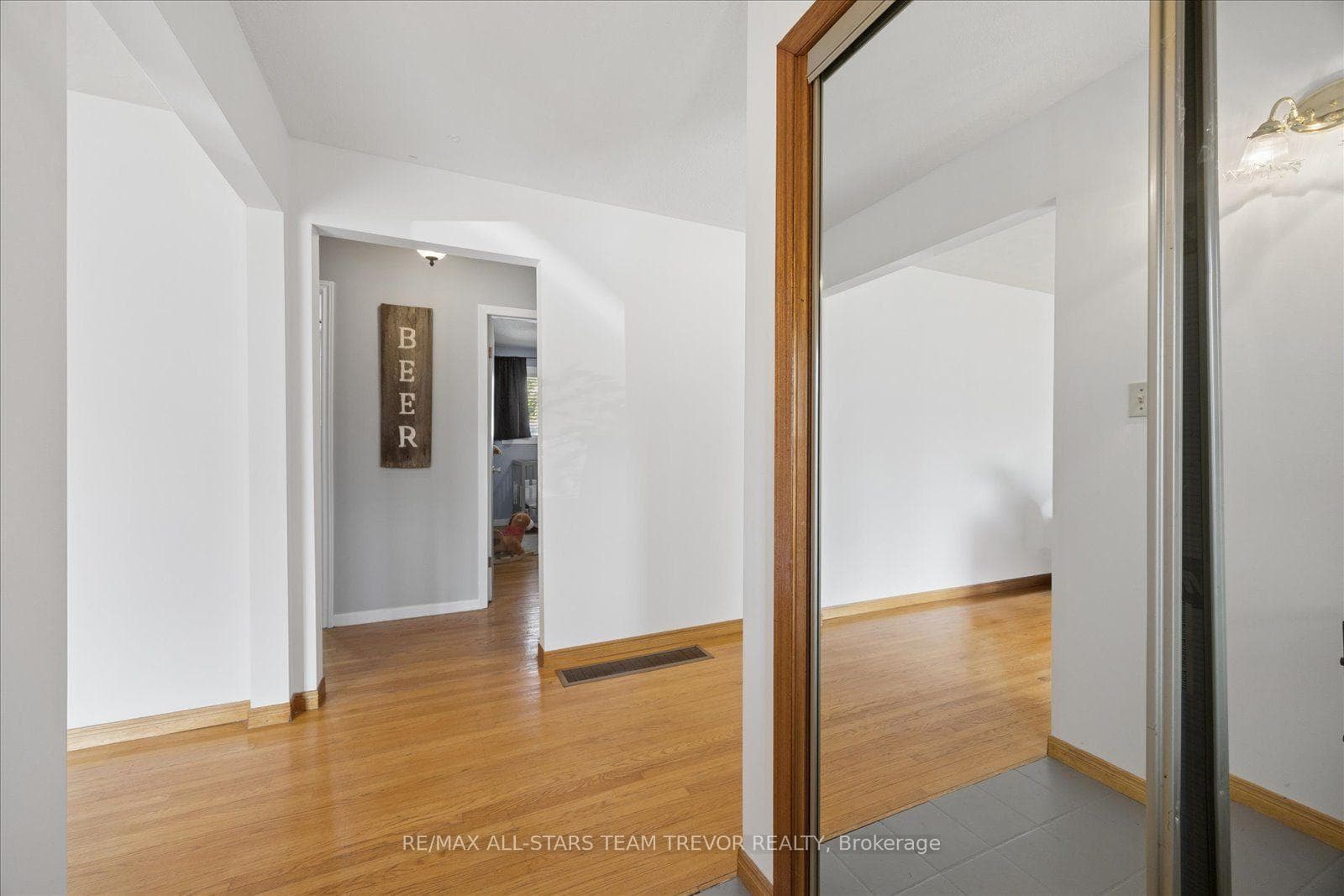 280 Bay Street photo 21
