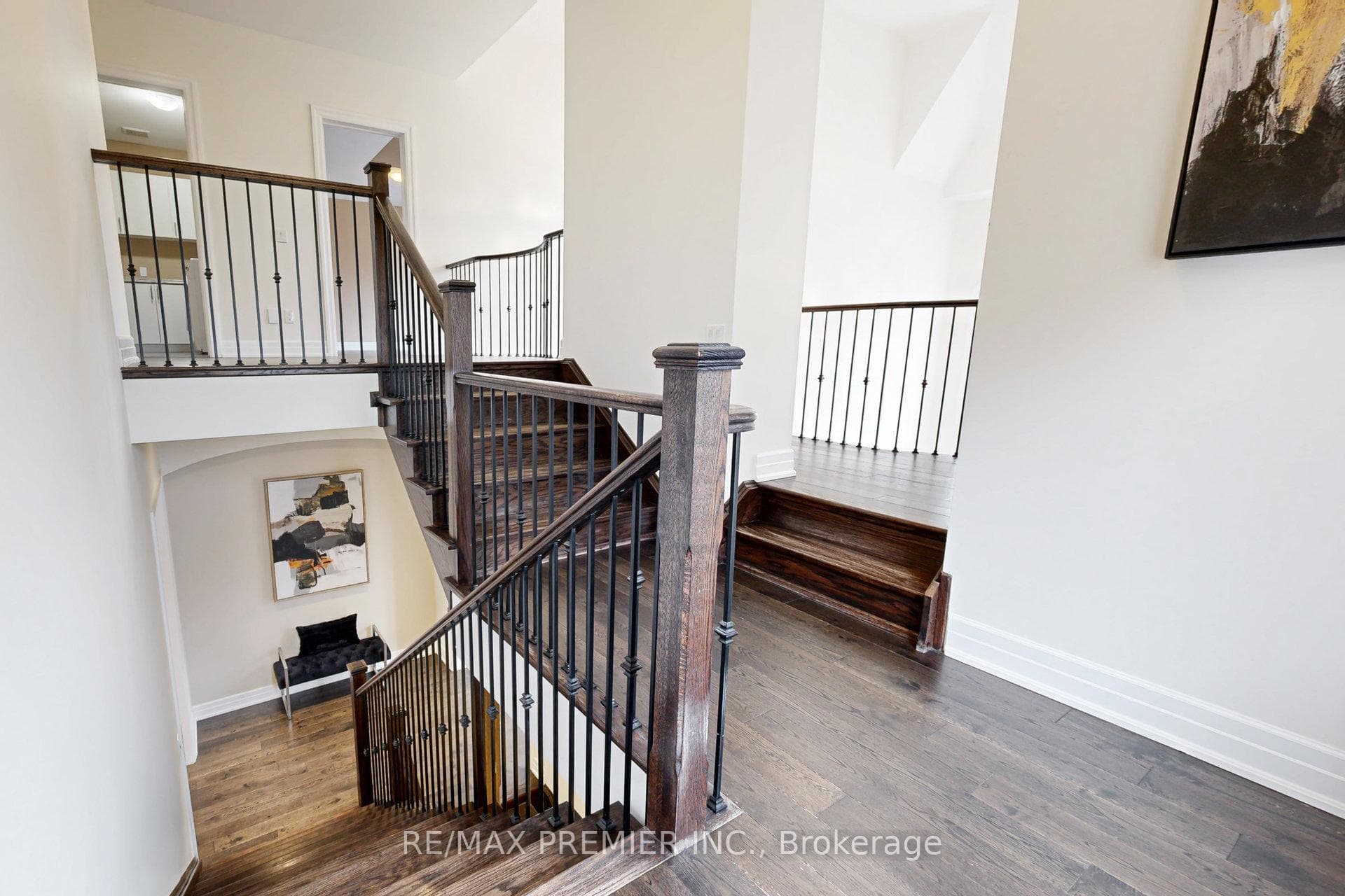 57 Hogan Court photo 23
