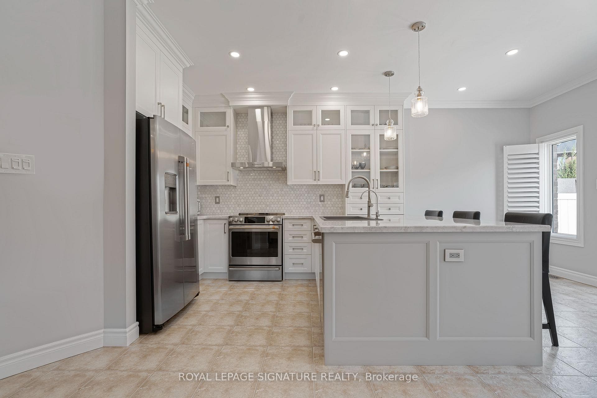 35 Mahogany Forest Drive photo 12