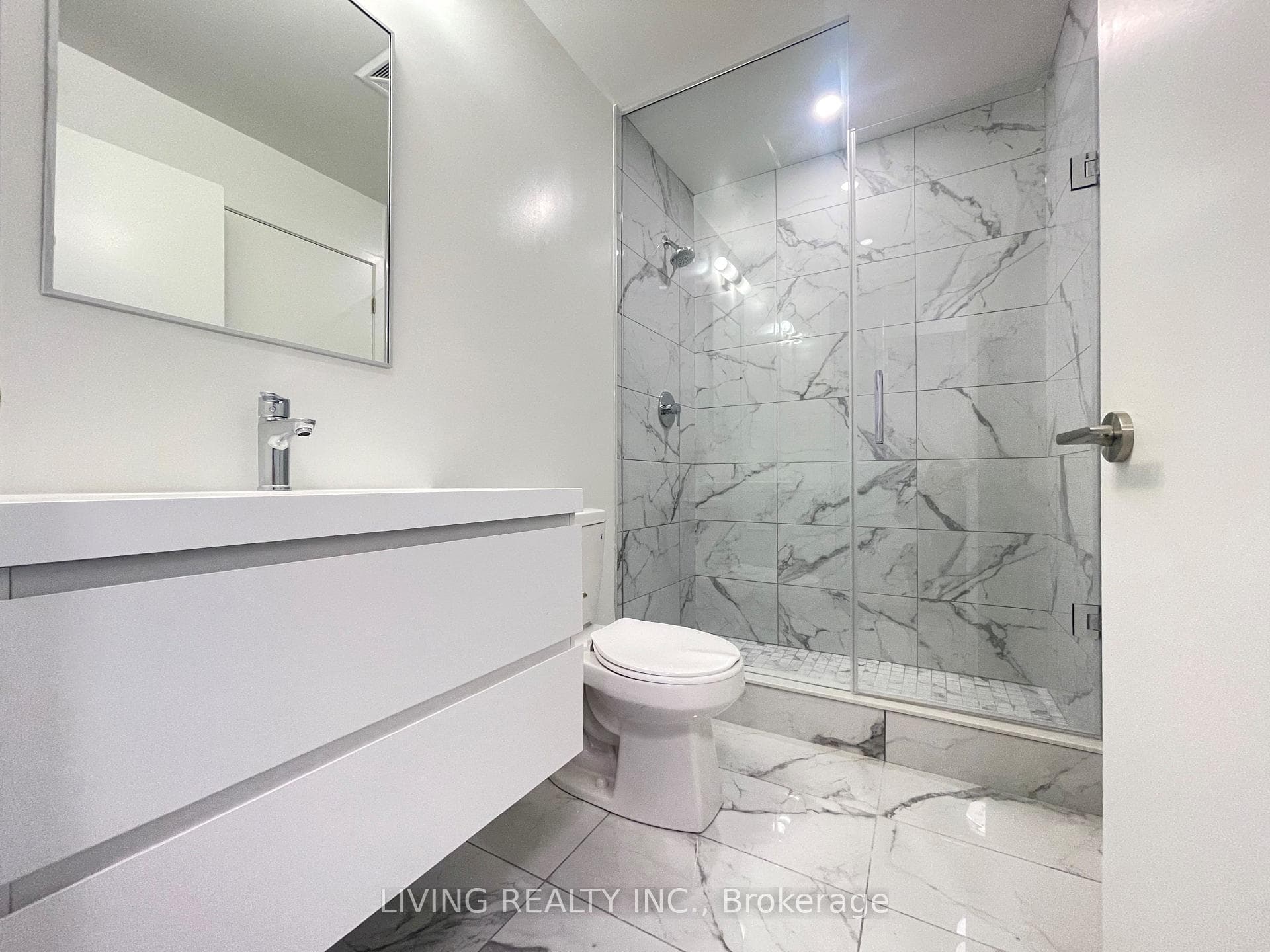 38 Simcoe Promenade Unit 515 photo 10