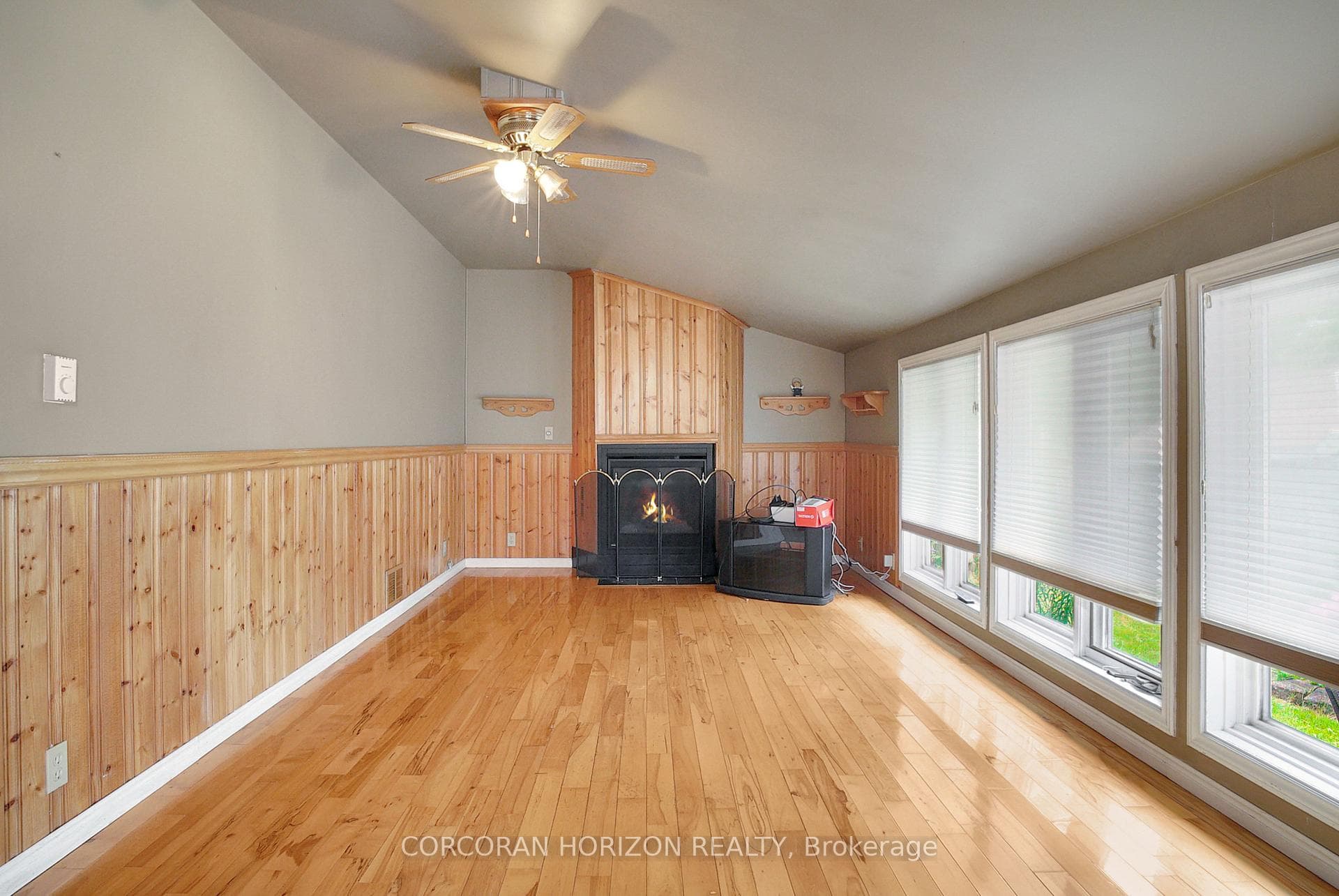 101 Clark Avenue photo 18