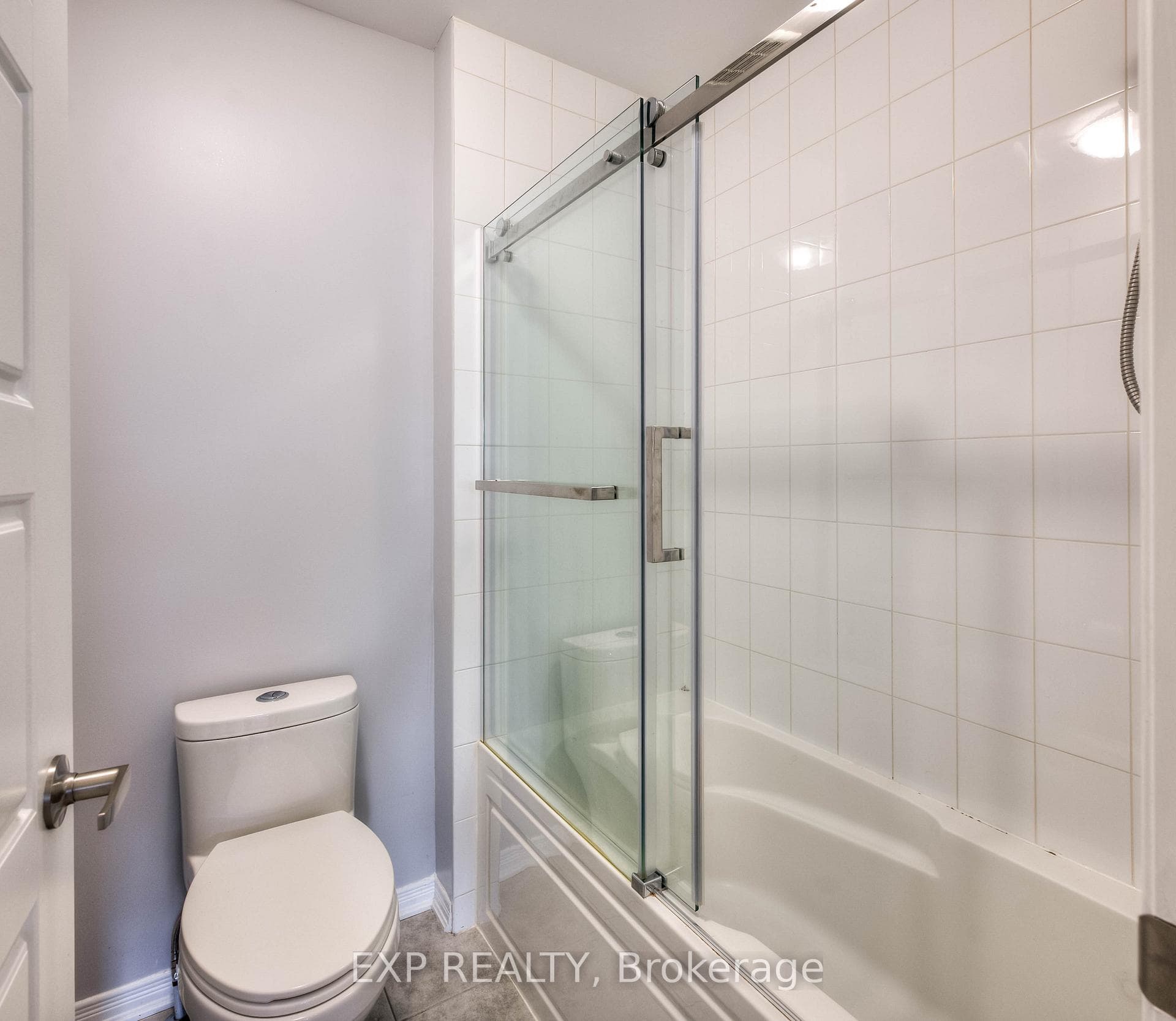 30 Fleming Crescent photo 26