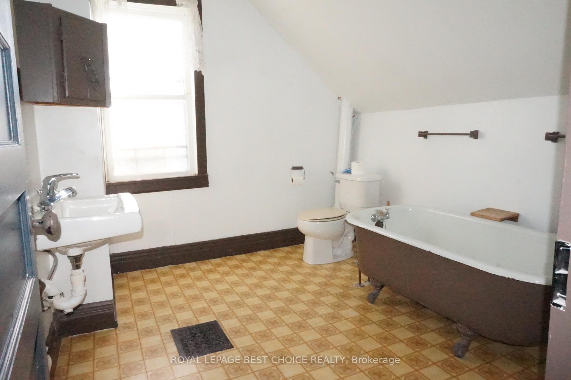 Bath rm