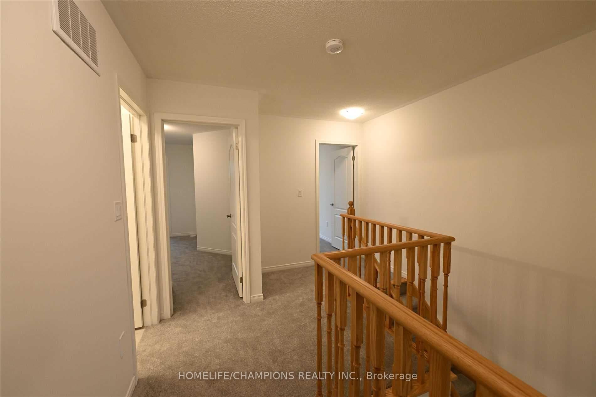 1435 Coral Springs Path photo 4