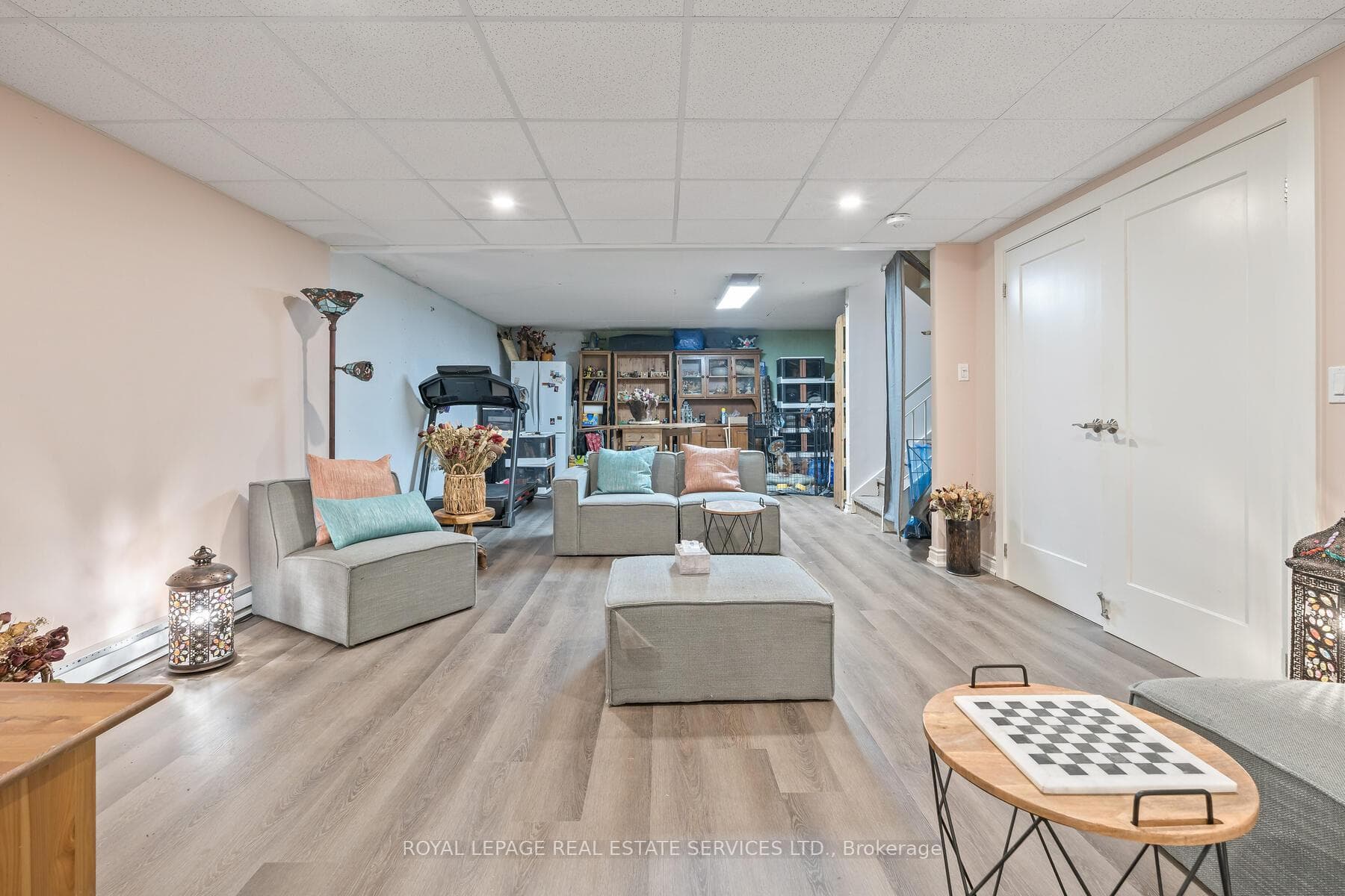 1250 Mississauga Valley Boulevard Unit 1 photo 33