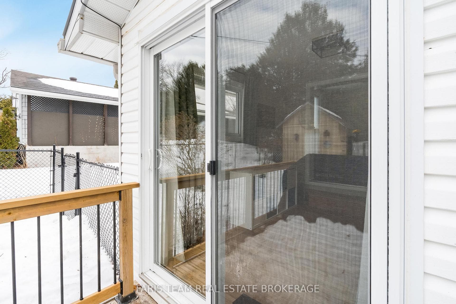 328 Percy Street photo 26