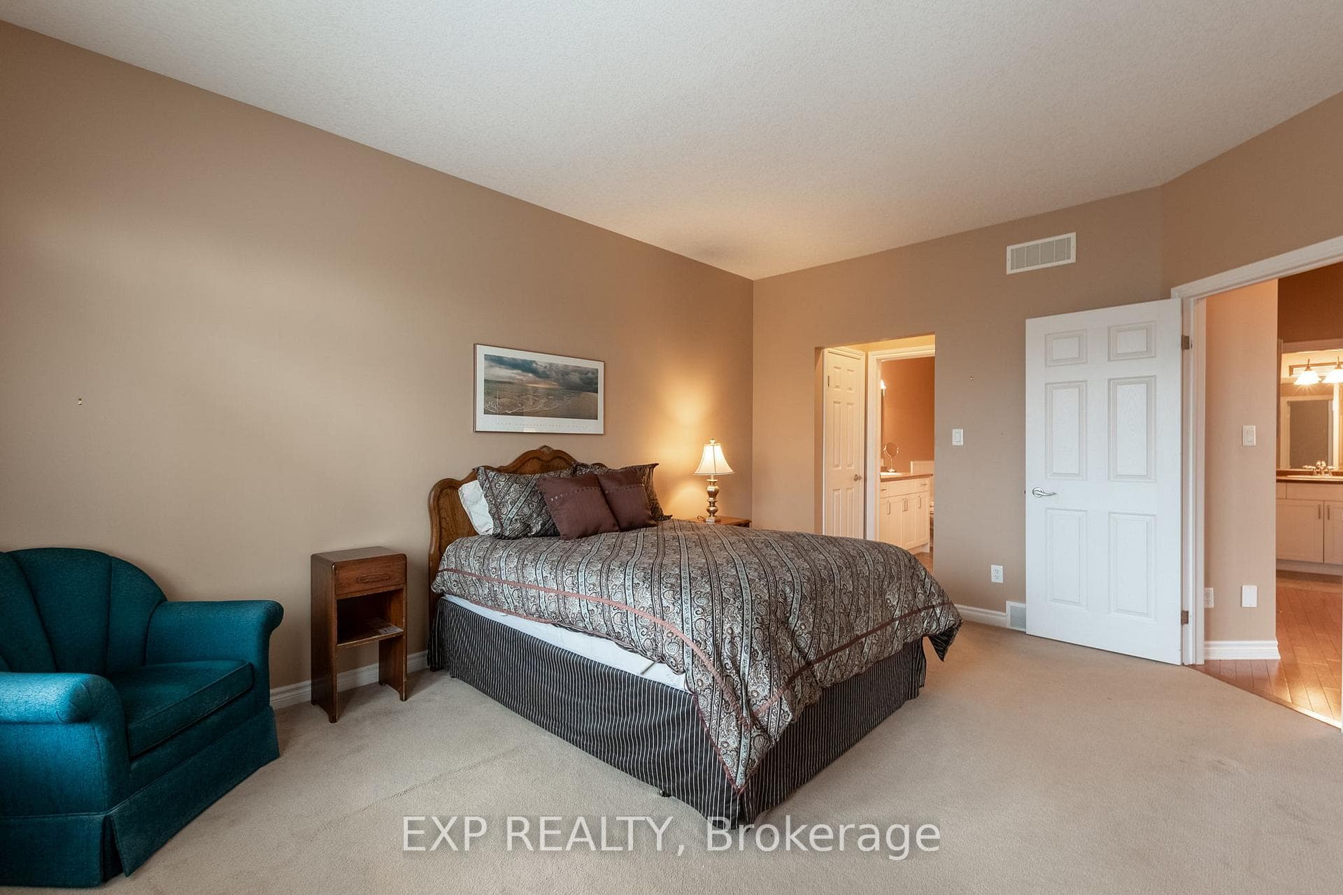 600 HYDE PARK Road Unit 267 photo 18