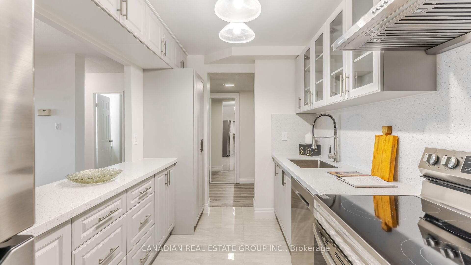 20 Speers Road Unit 508 photo 16