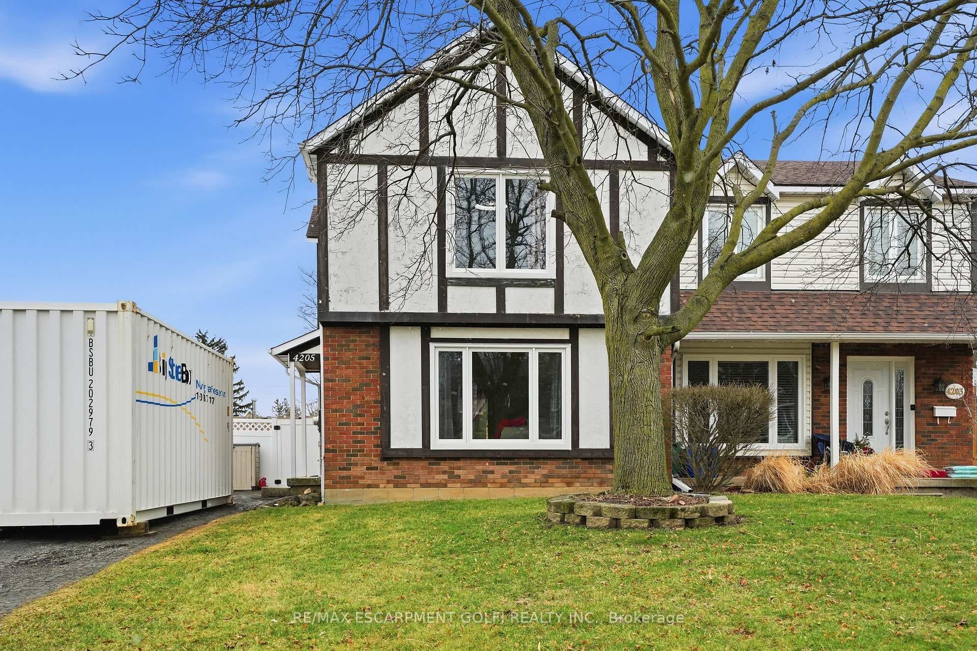 4205 Highland Park Drive photo 2