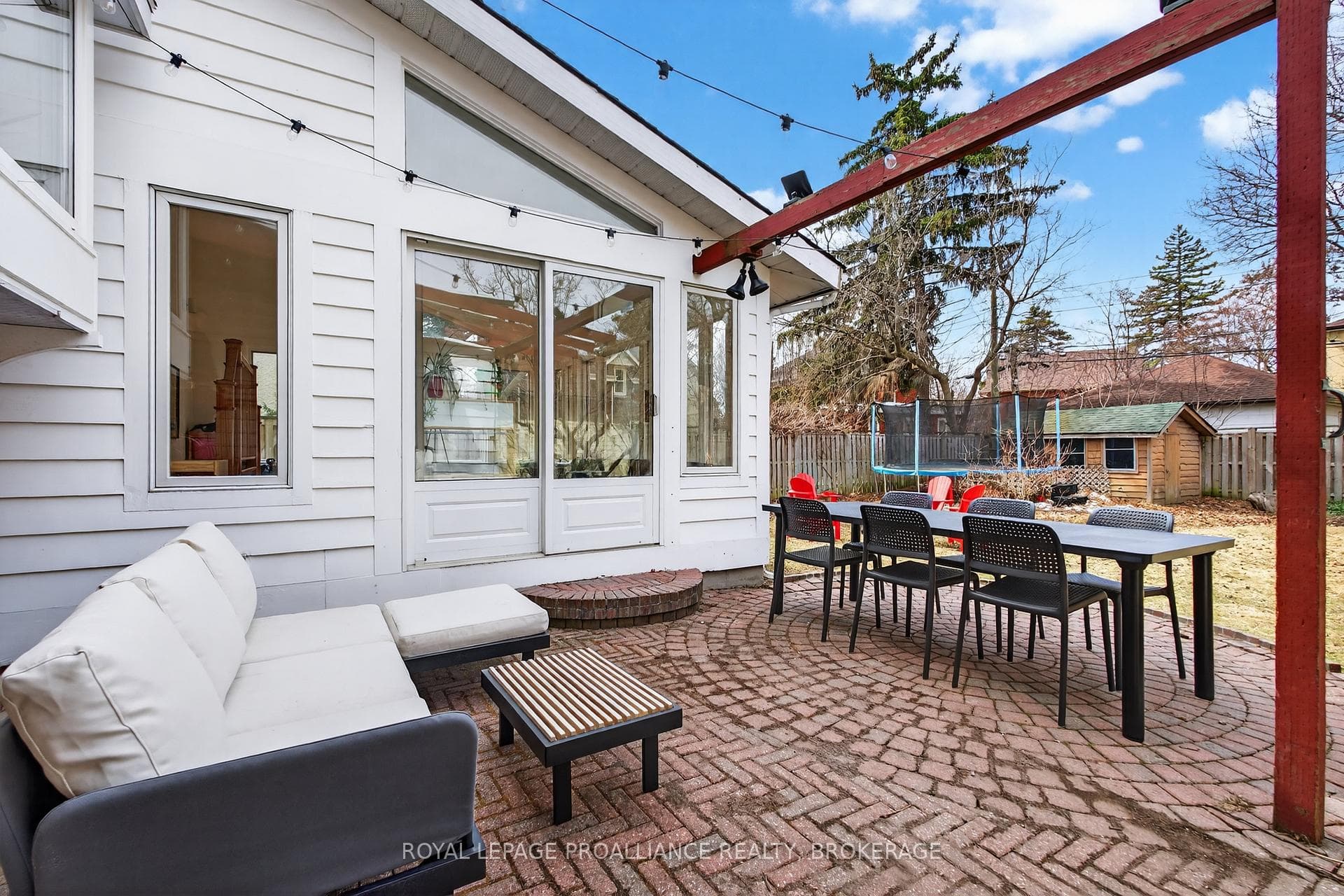304 Willingdon Avenue photo 42