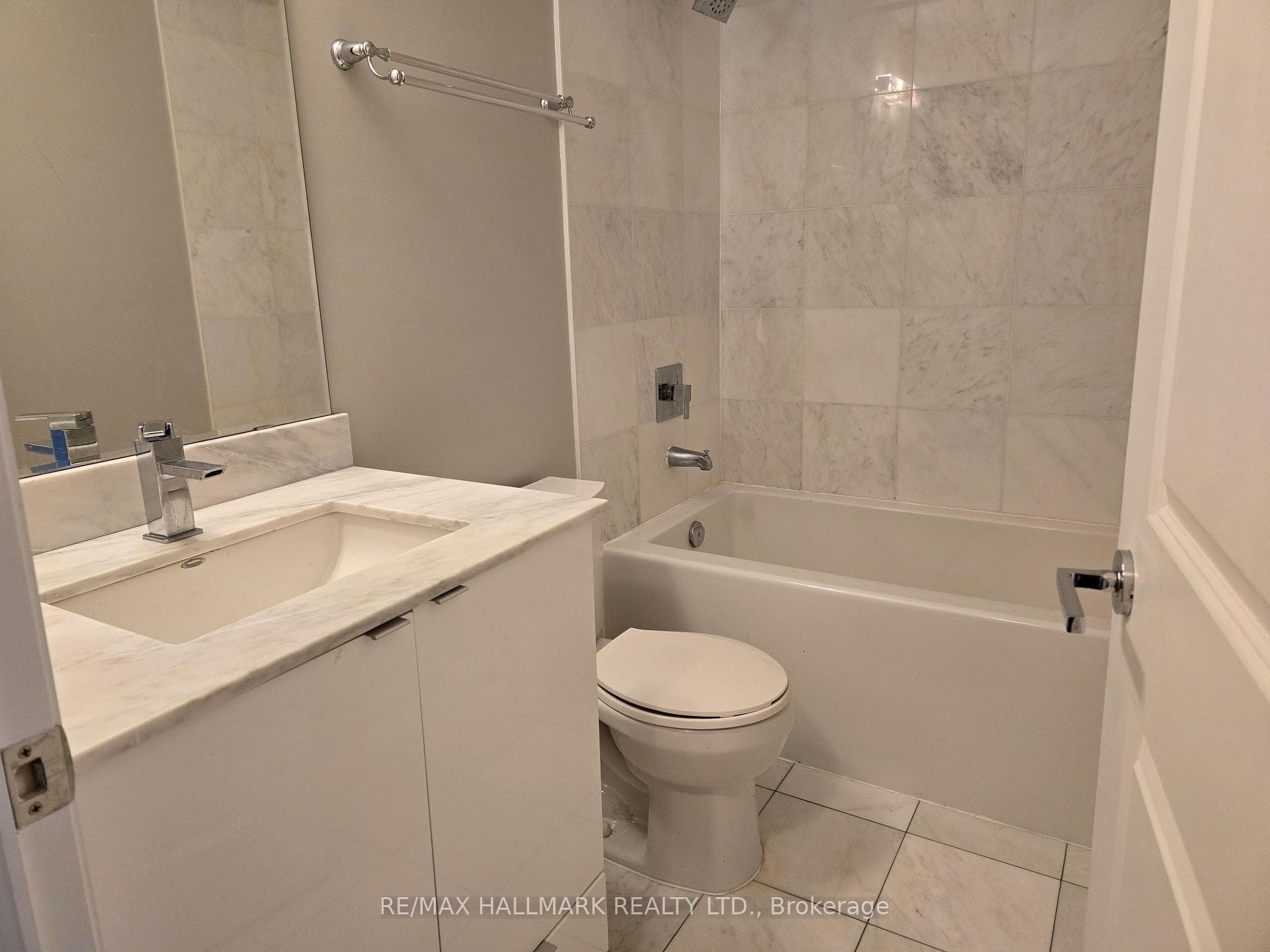 59 Annie Craig Drive Unit 301 photo 11