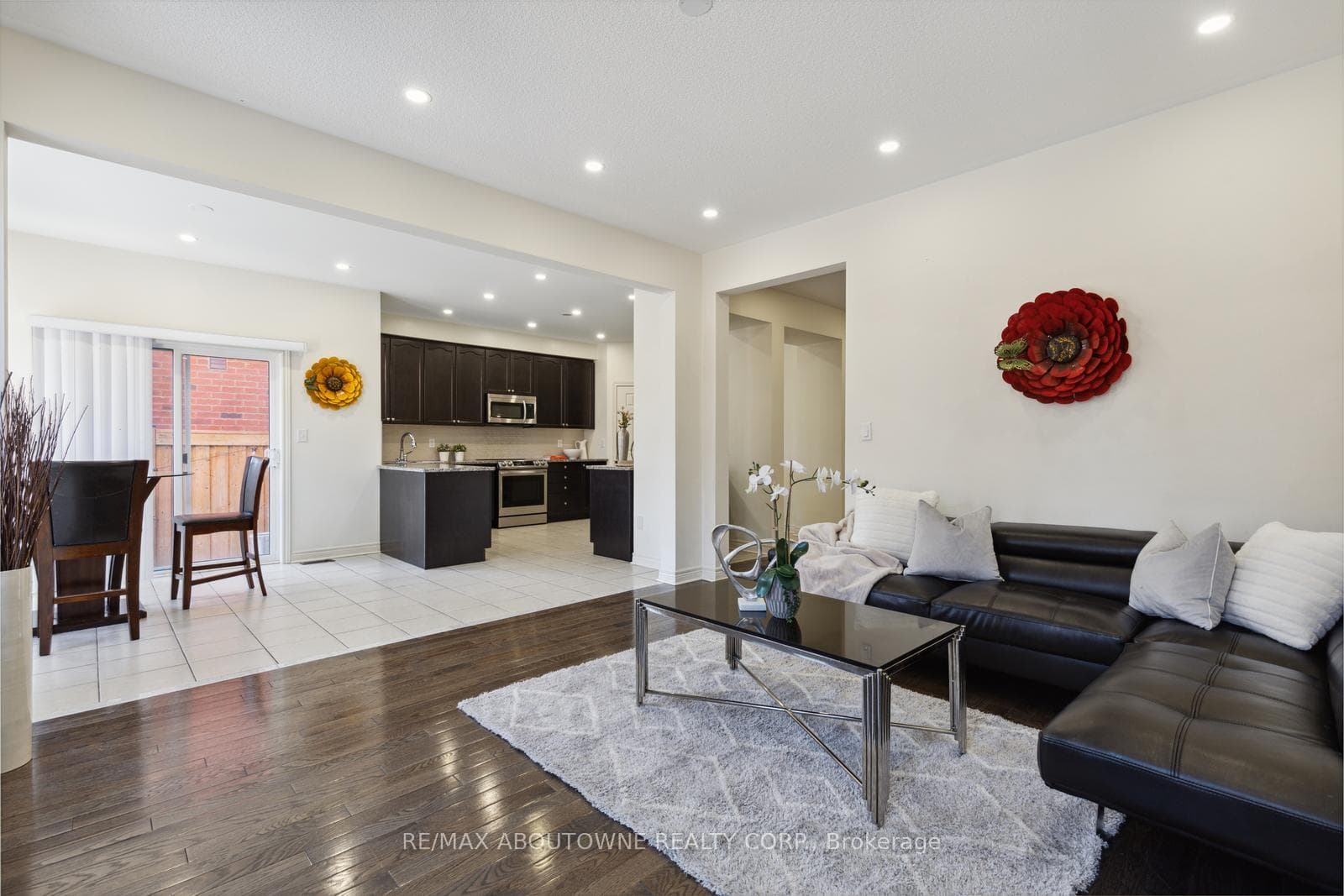 444 Downes Jackson Heights photo 19