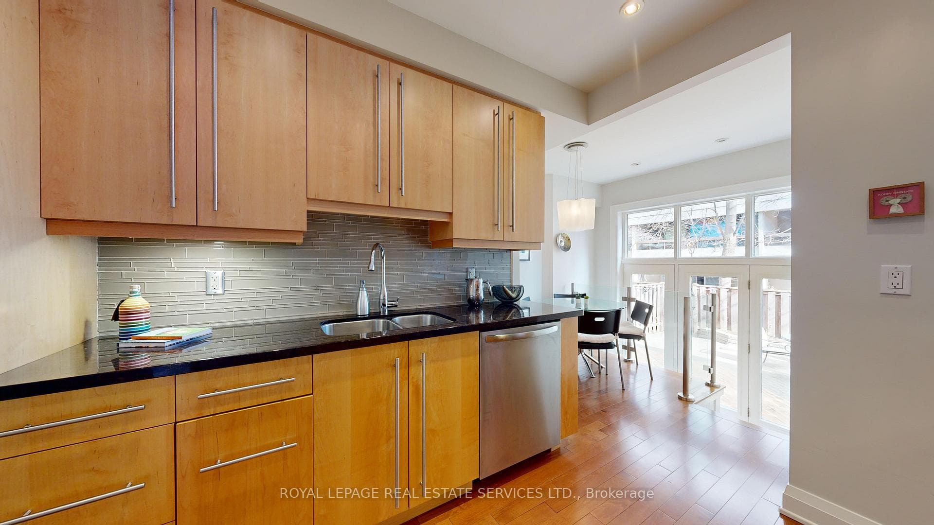 61 Gothic Avenue photo 13