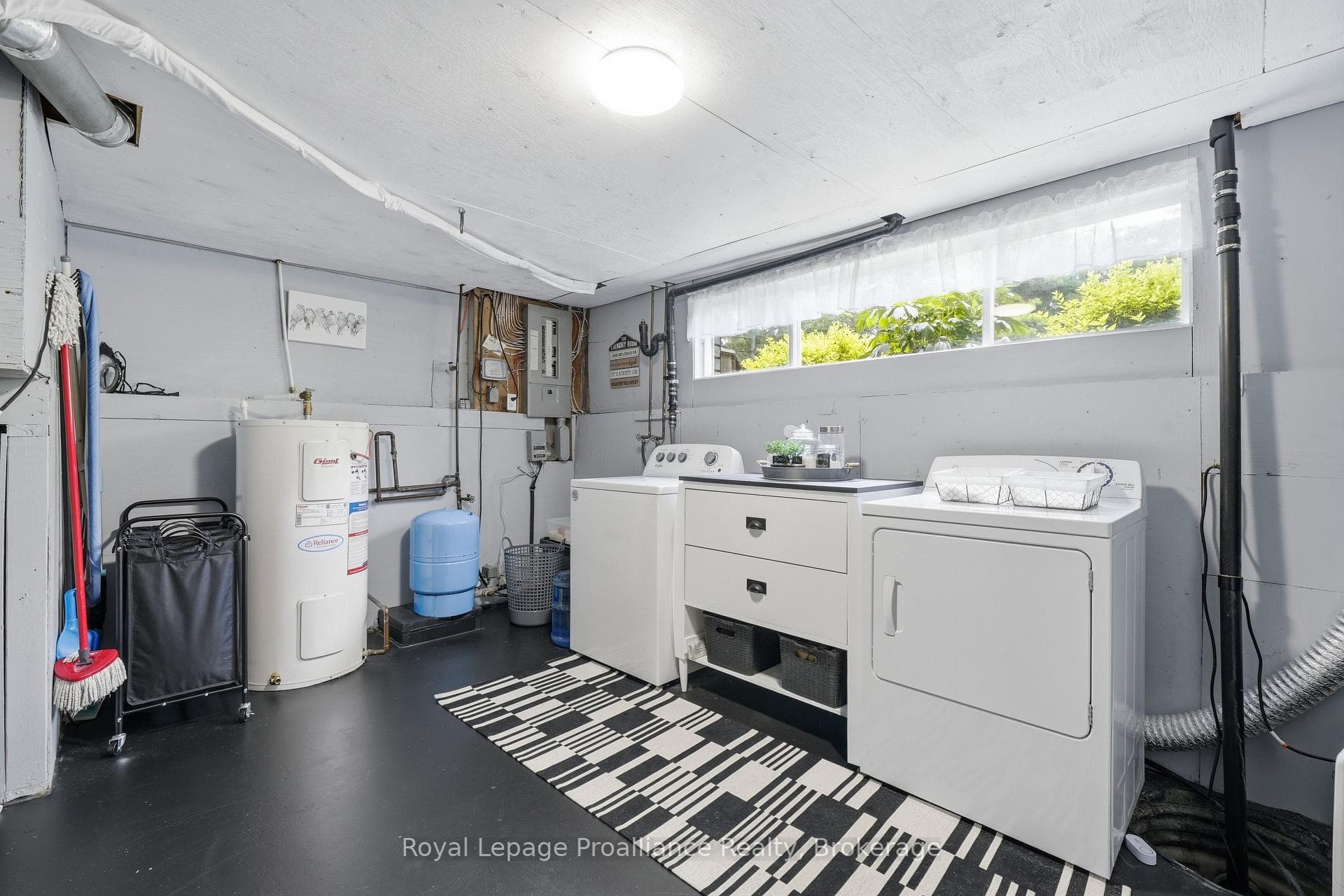 384 Carson Road photo 24
