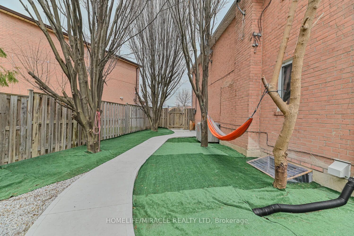 32 Plover Place photo 33