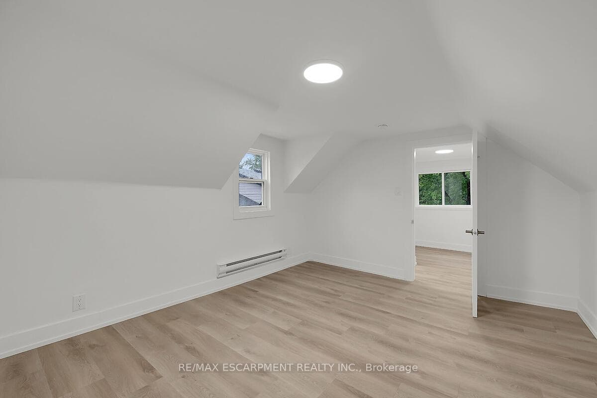 34 Rykert Street photo 19