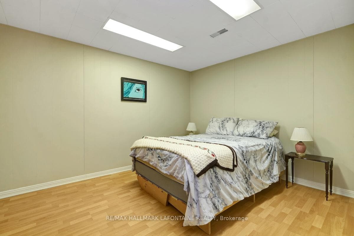 2443 Ogilvie Road photo 29